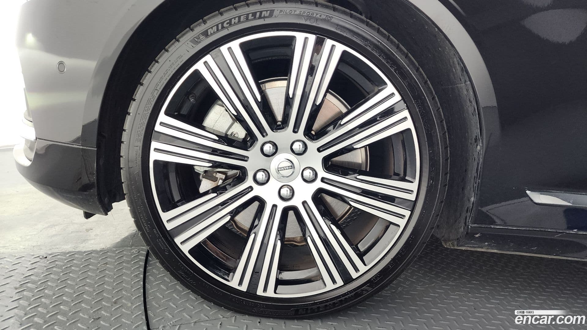 Main__Slider__Photo:S90 Volvo 2023.11-4