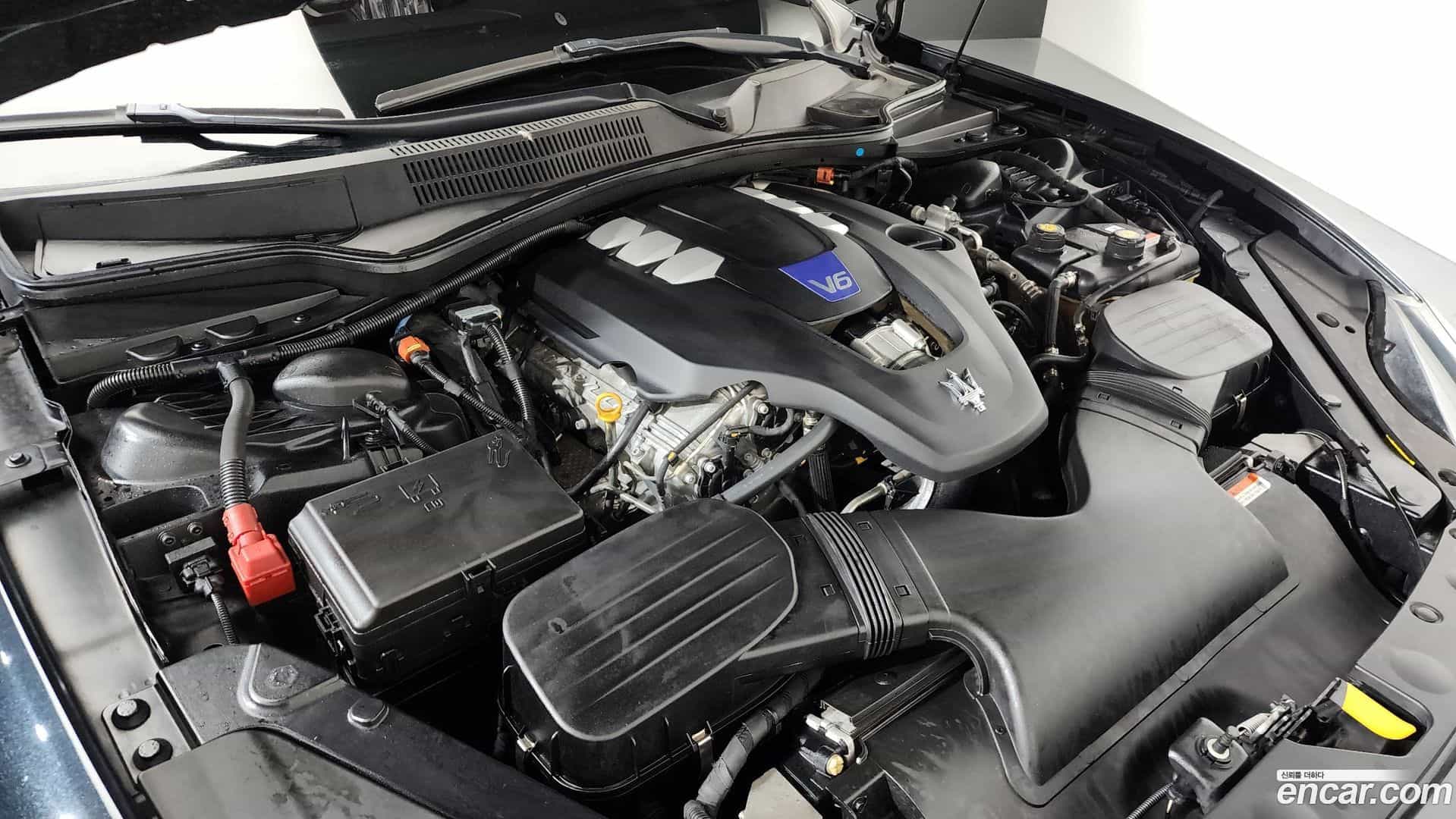 Quattroporte Maserati 2020.11-OUTER-006