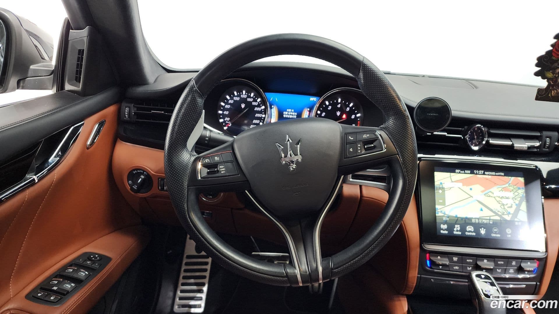 Main__Slider__Photo:Quattroporte Maserati 2020.11-11
