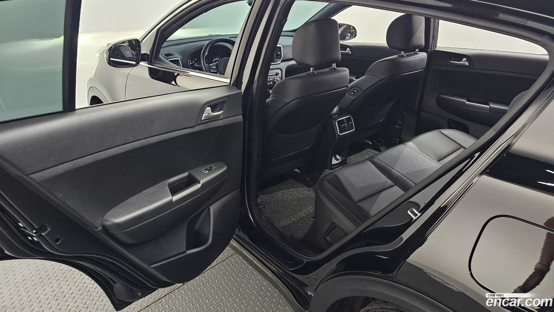 Sportage Kia 2019.5-OPTION-048