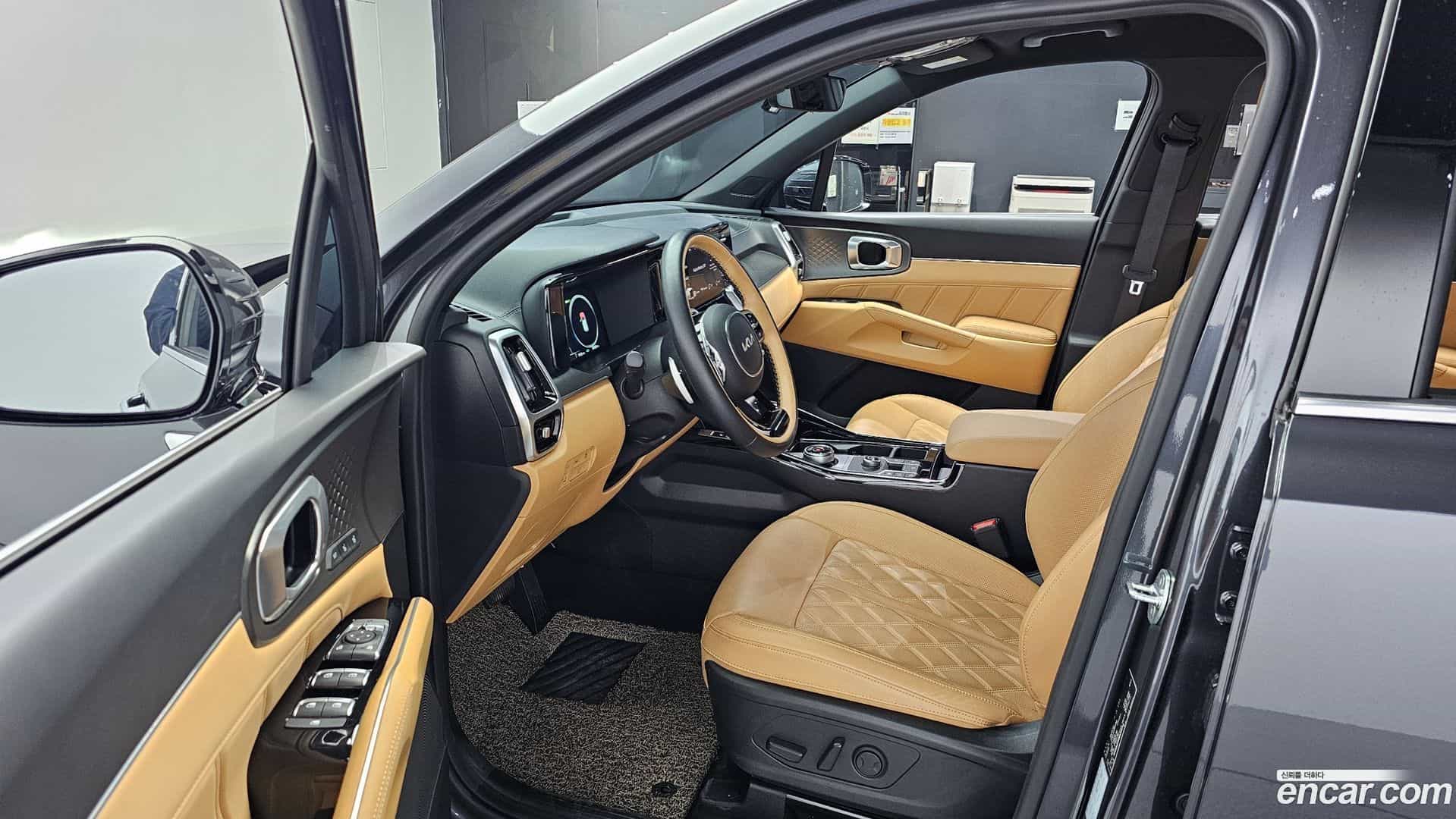 Sorento Kia 2022.2-INNER-010
