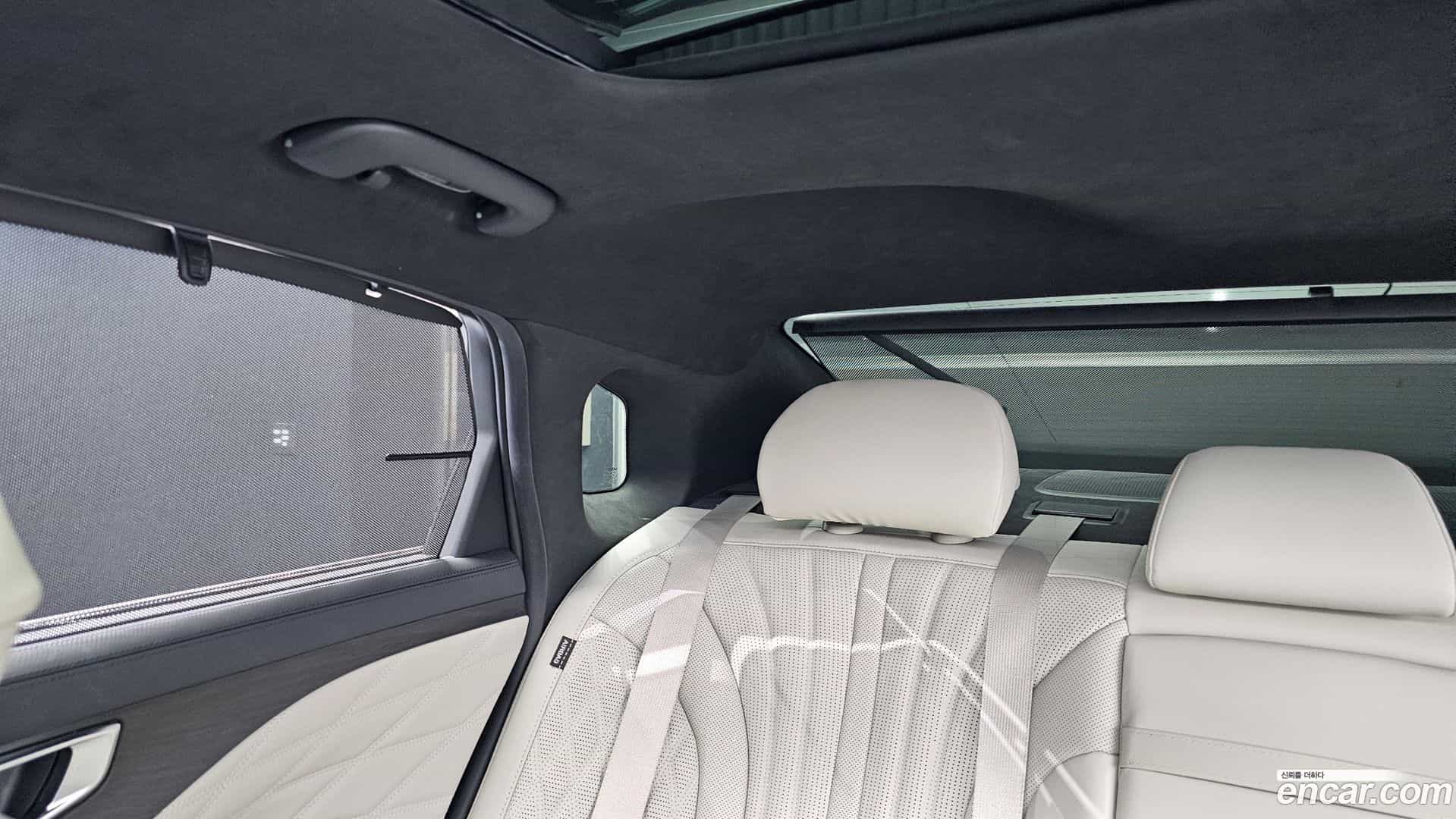 K8 Kia 2022.2-OPTION-044