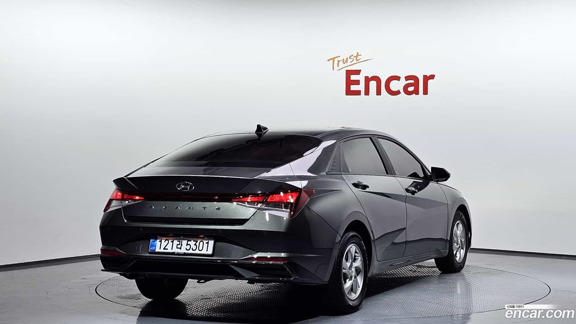 AVANTE Hyundai 2022.0-OUTER-002