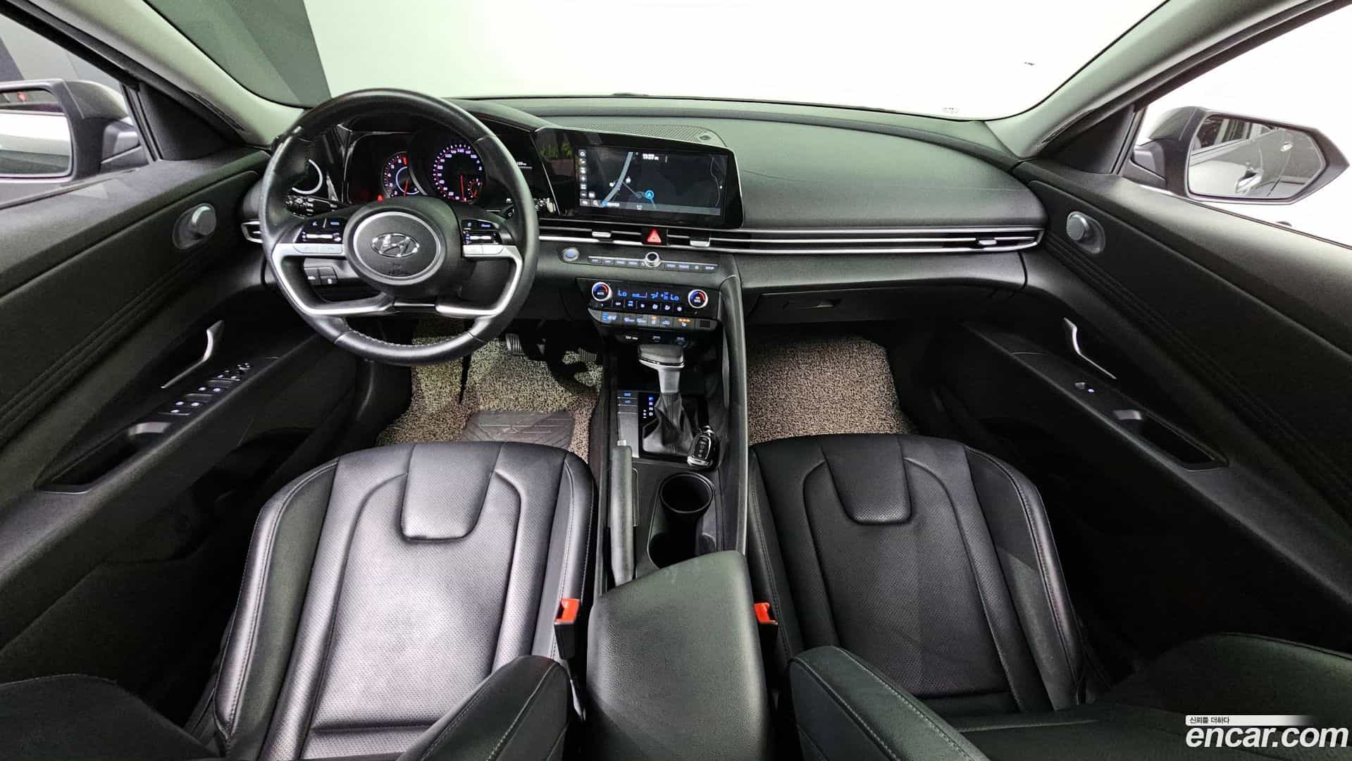 AVANTE Hyundai 2022.0-INNER-007