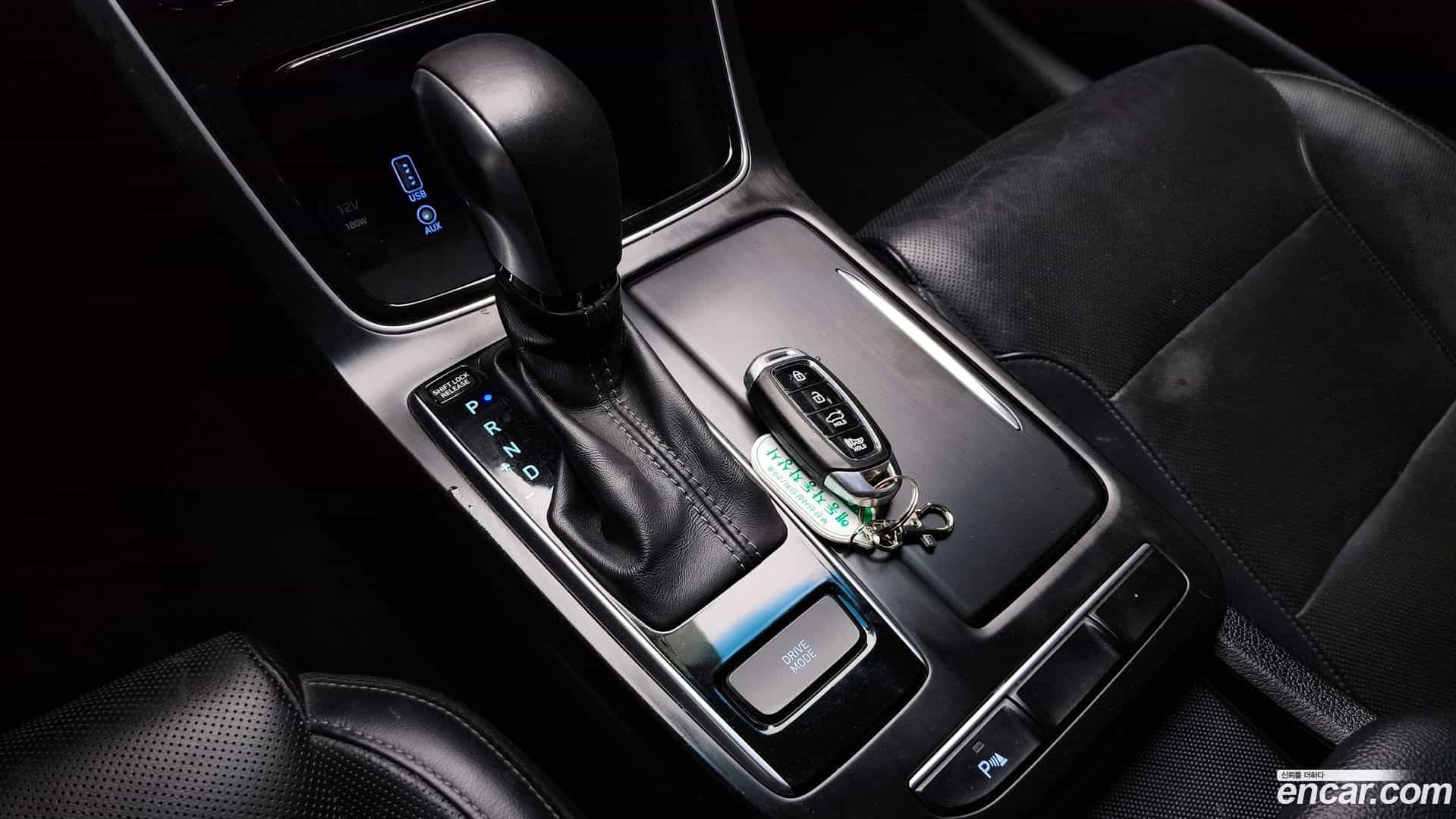 Grandeur Hyundai 2017.4-INNER-009