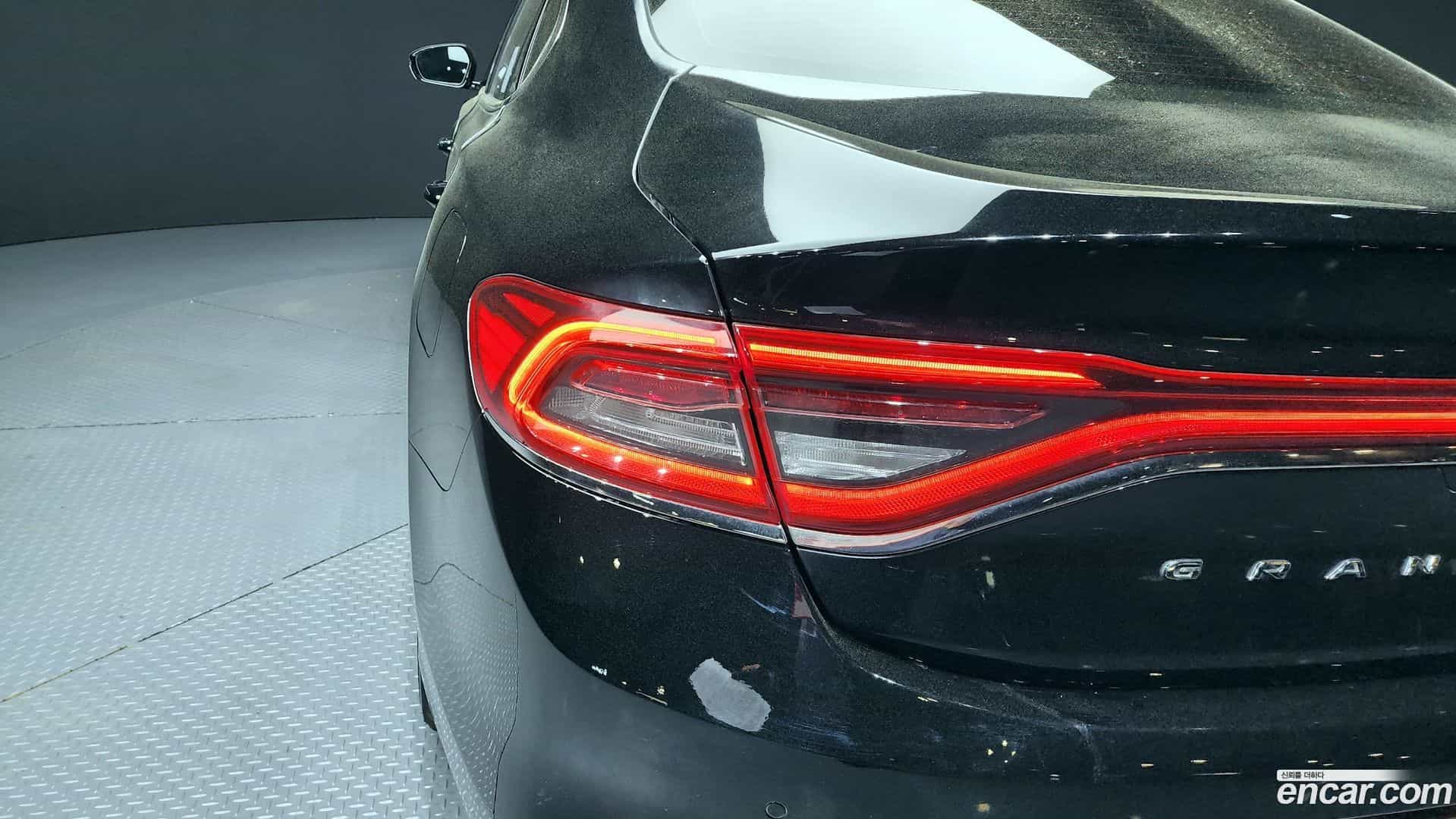 Grandeur Hyundai 2017.4-OUTER-033