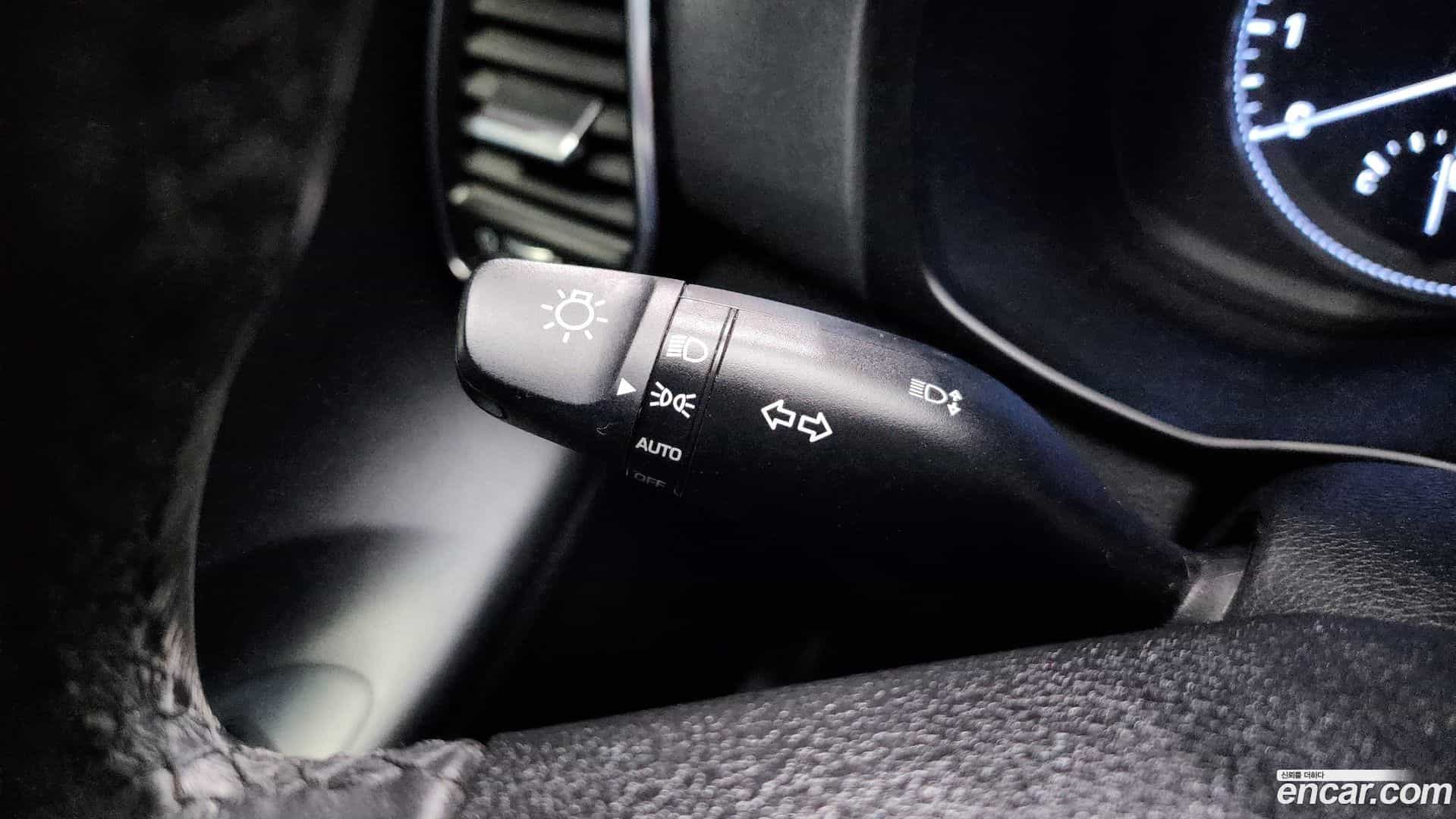 Grandeur Hyundai 2017.4-OPTION-042
