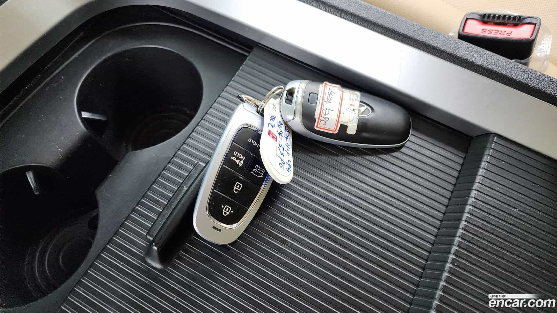 Staria Hyundai 2021.10-OPTION-044