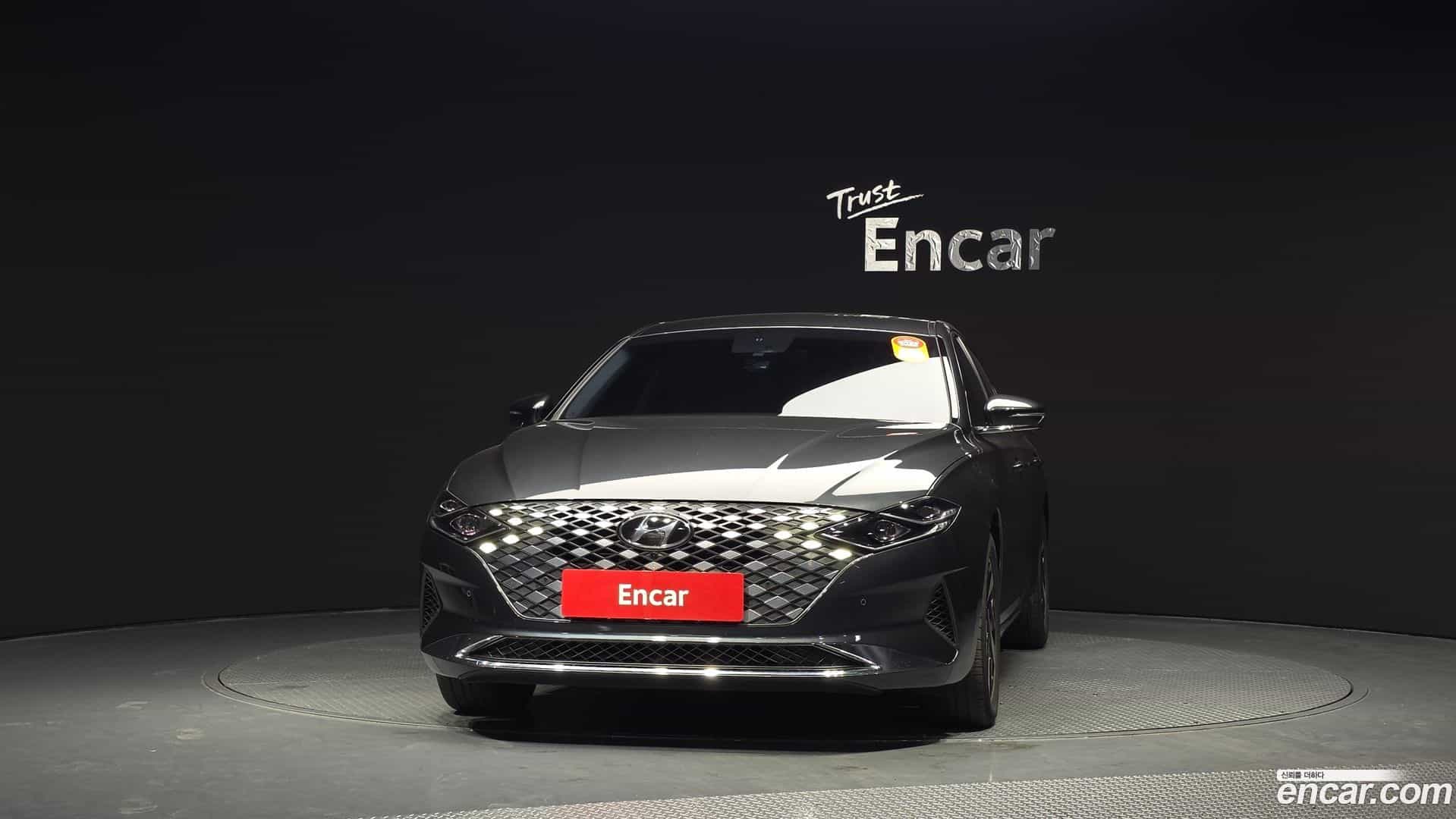 Grandeur Hyundai 2022.2-OUTER-003