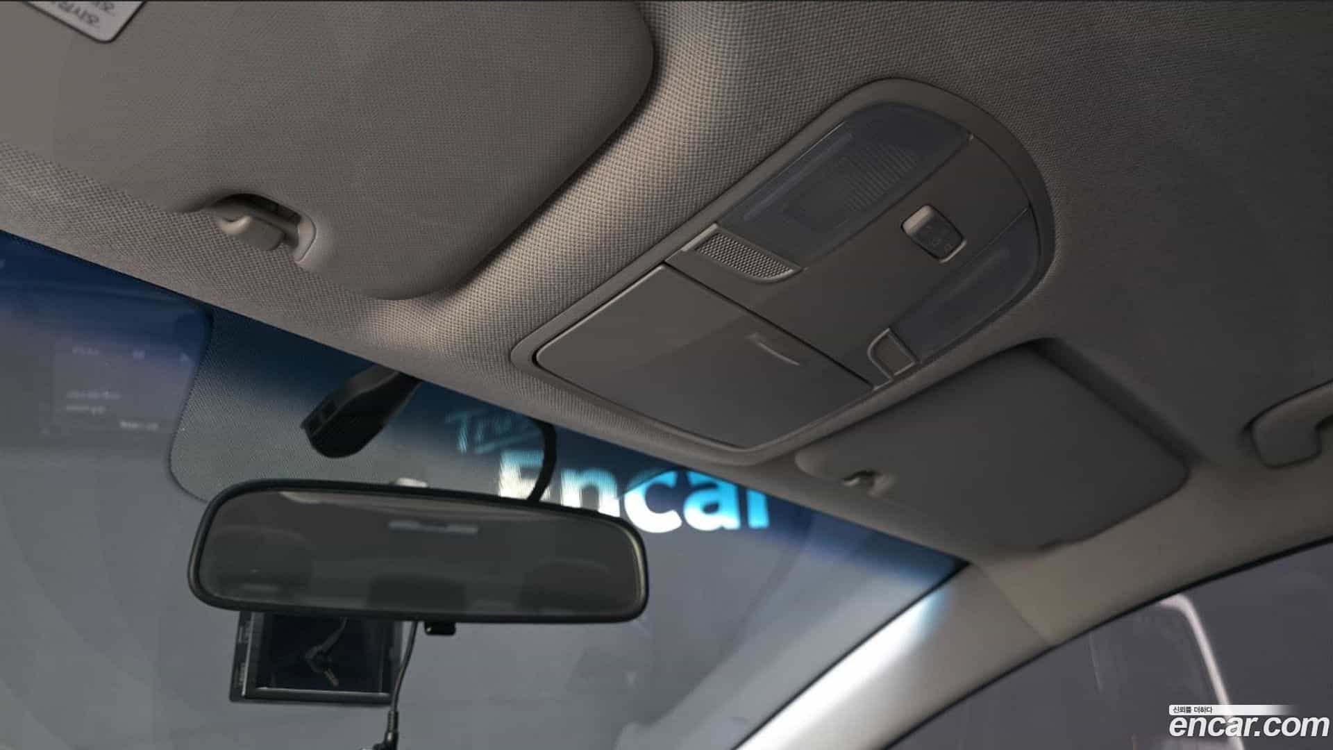 AVANTE Hyundai 2017.1-OPTION-021