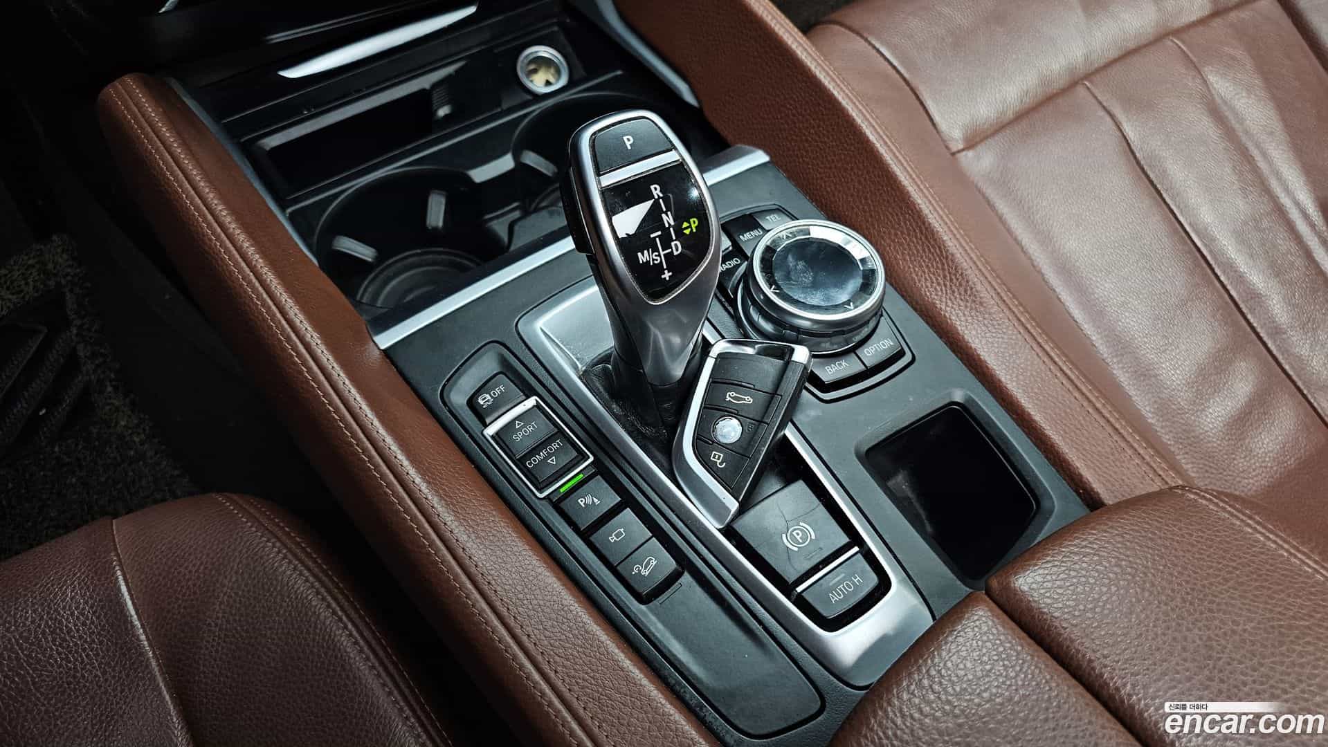 X6 BMW 2015.3-INNER-009