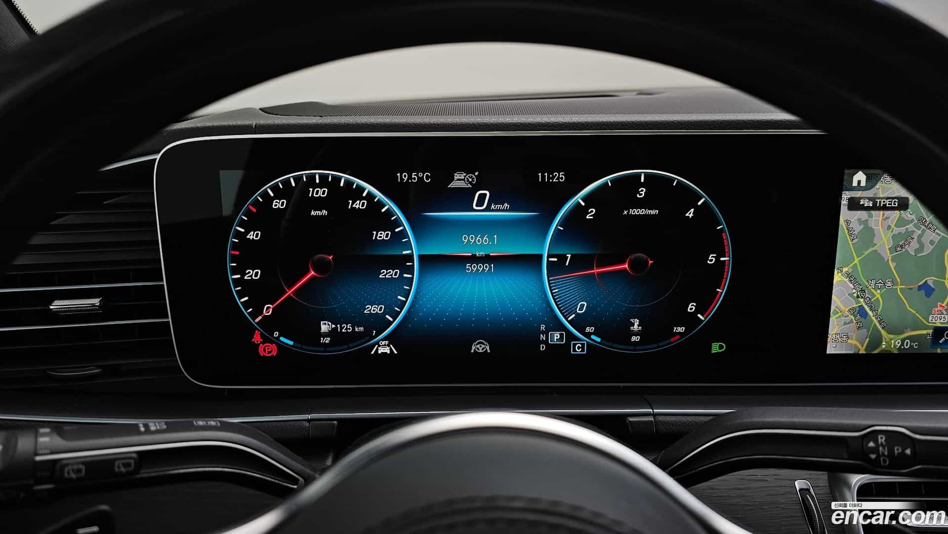 GLS-Class Mercedes-Benz 2023.3-INNER-008