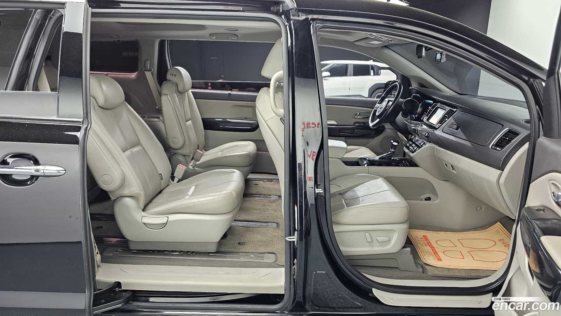 Canival Kia 2017.2-OPTION-015