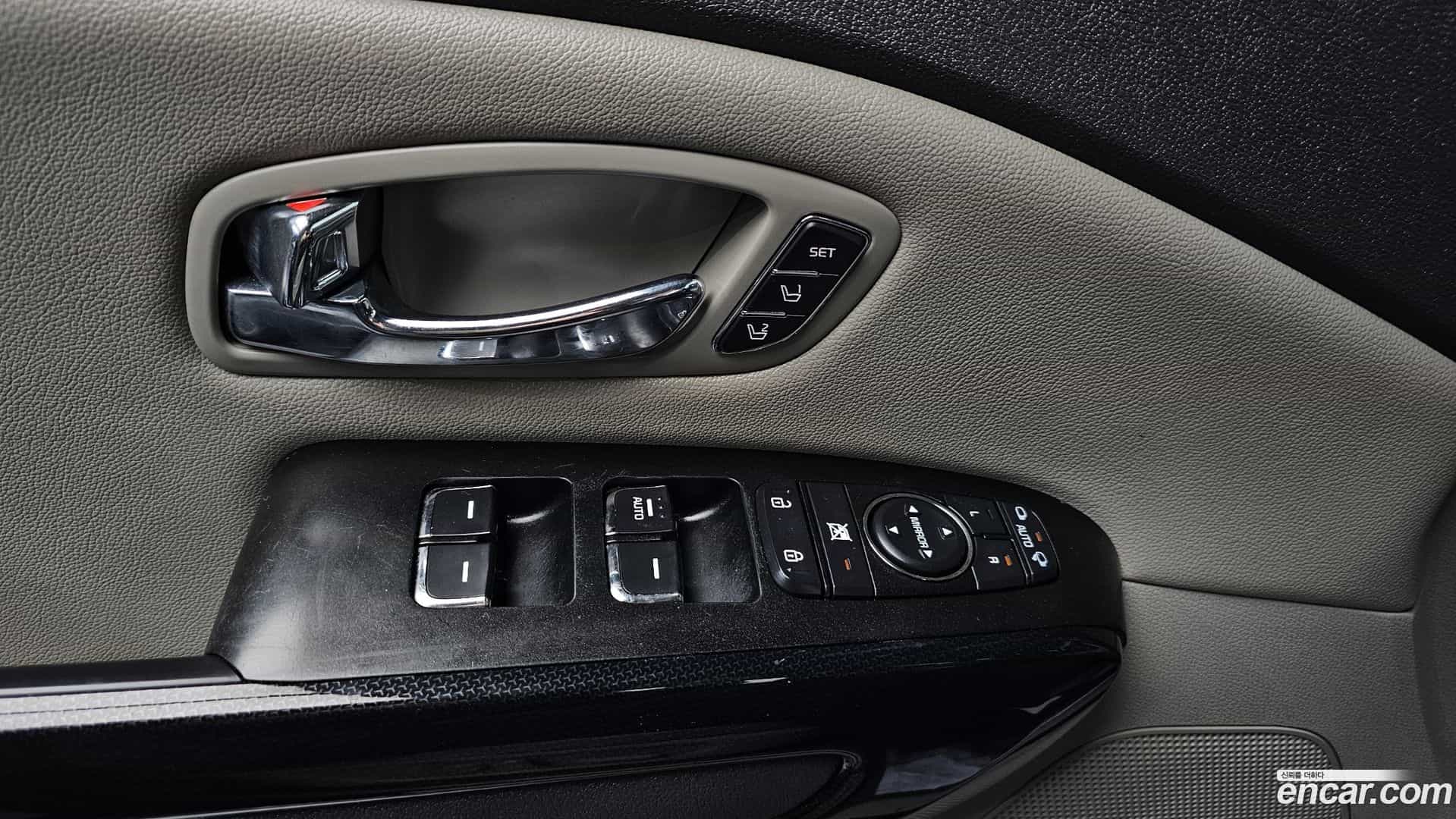 Canival Kia 2017.2-OPTION-016