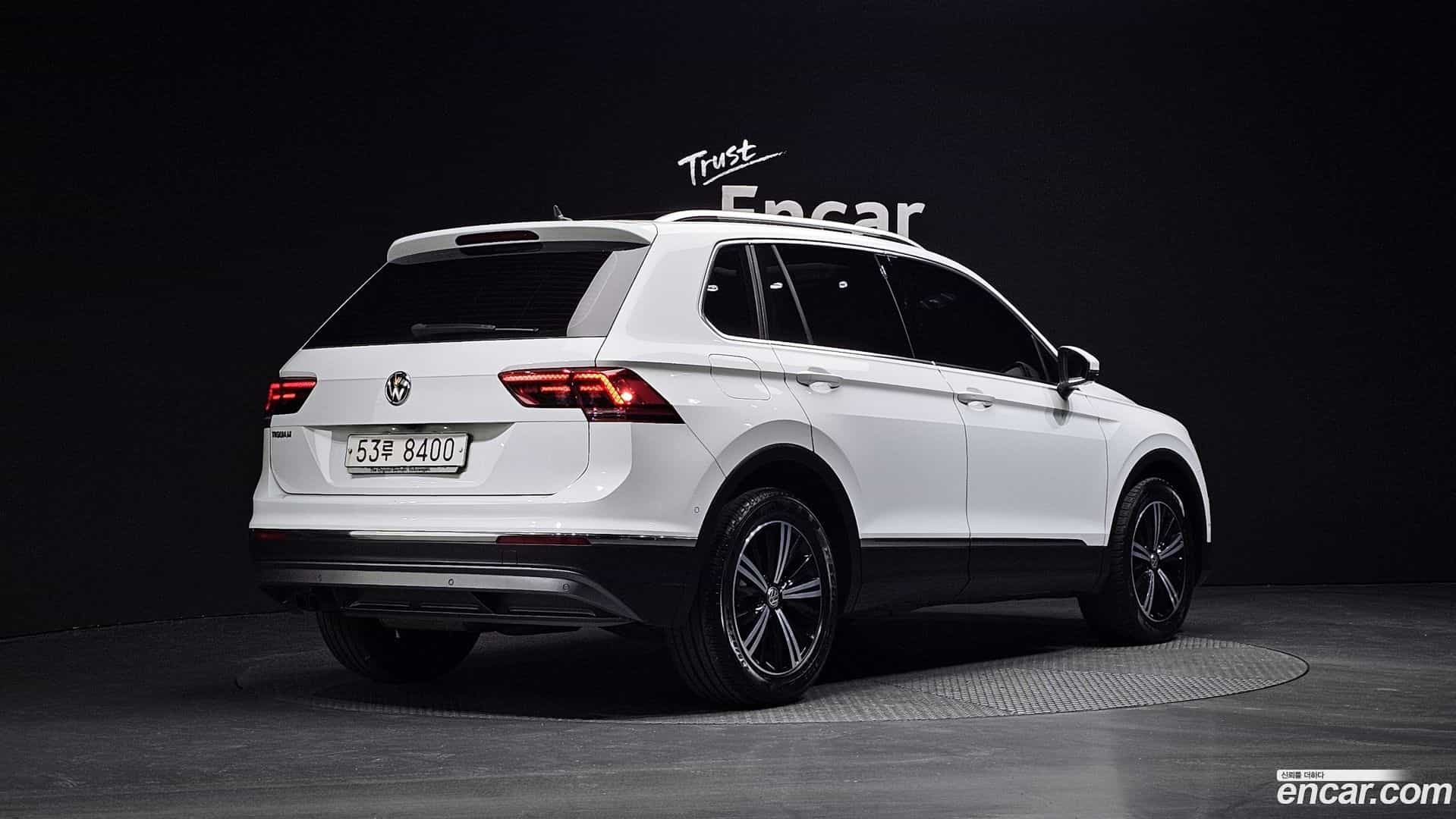 Tiguan Volkswagen 2018.4-OUTER-002