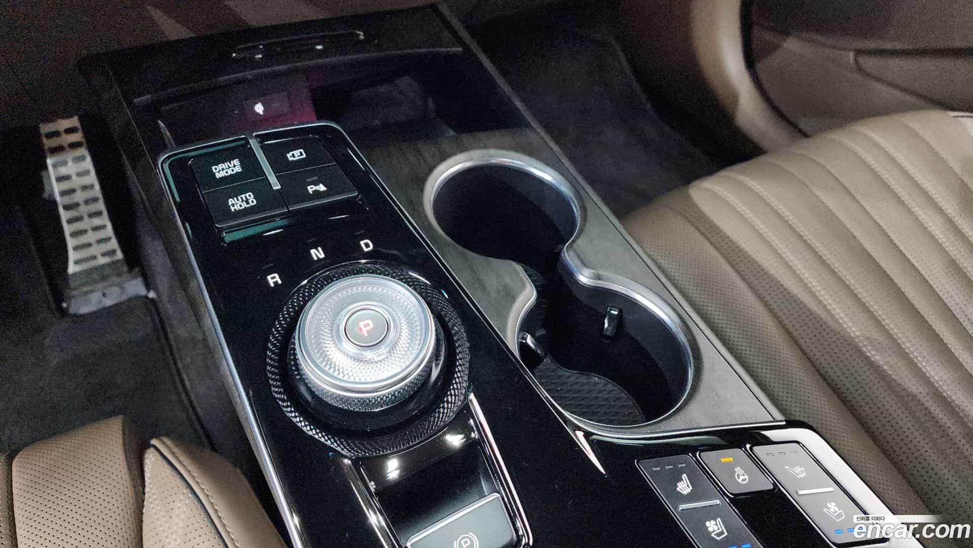 K8 Kia 2022.1-INNER-009