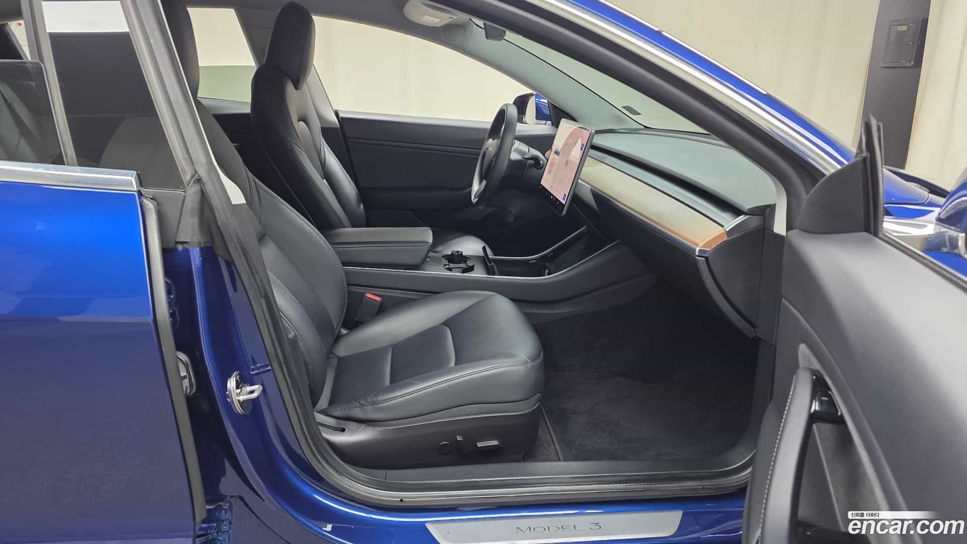 Model 3 Tesla 2020.5-OPTION-015