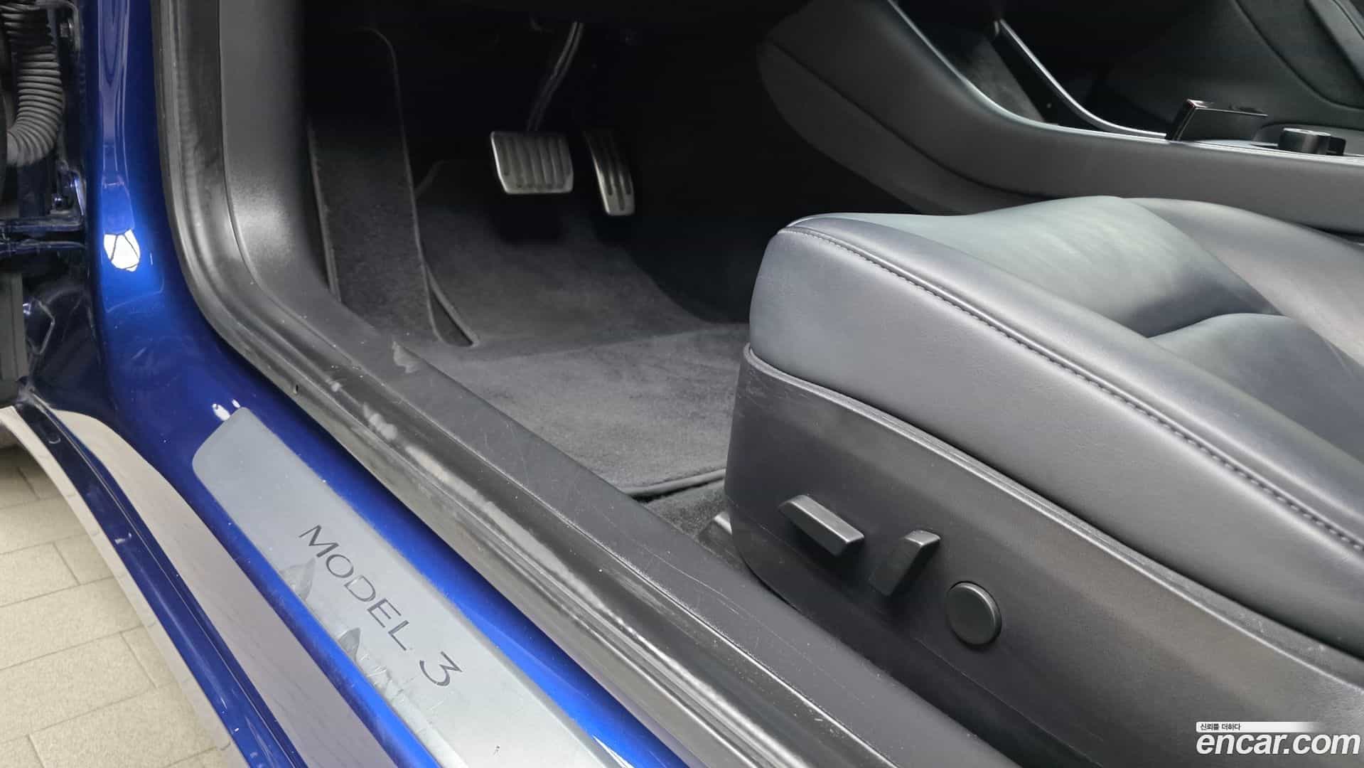 Model 3 Tesla 2020.5-OPTION-041