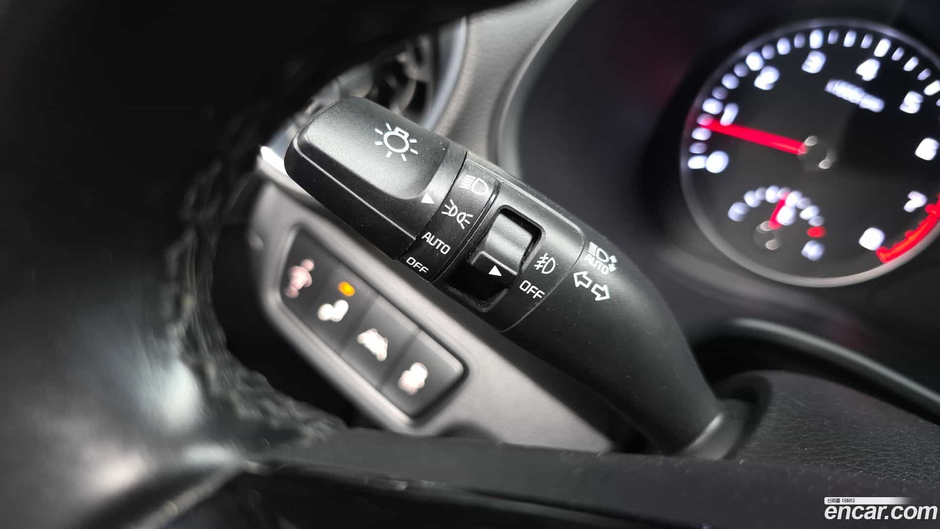 K3 Kia 2018.8-OPTION-041