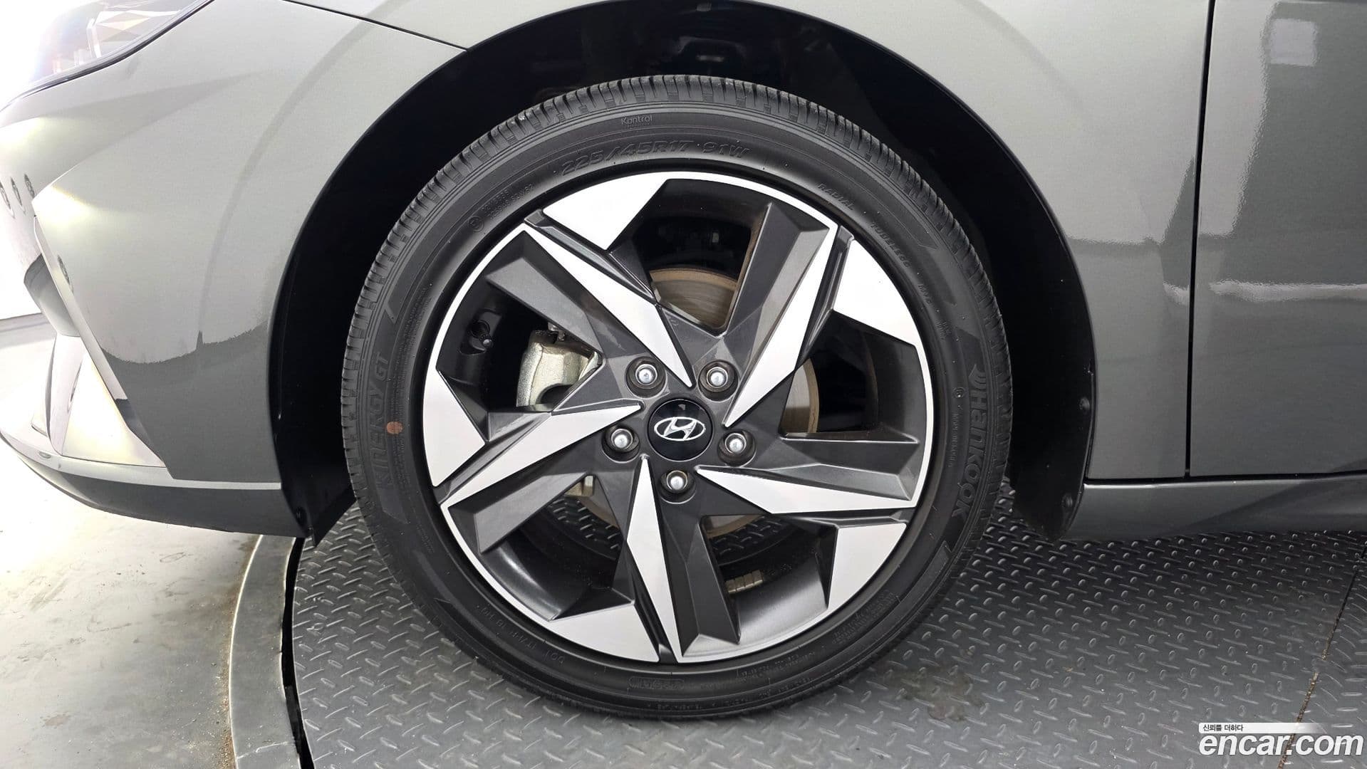 Main__Slider__Photo:AVANTE Hyundai 2023.2-4