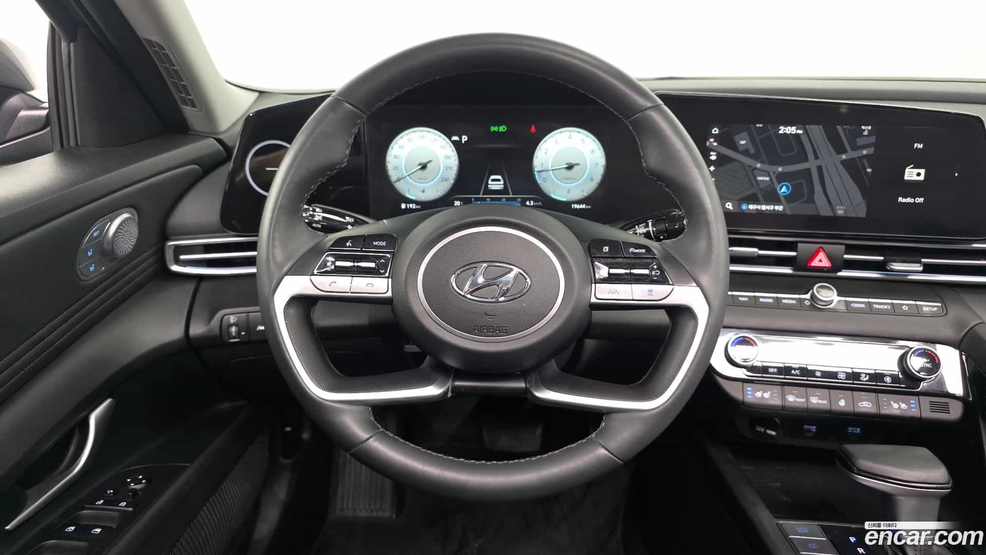 AVANTE Hyundai 2023.2-OPTION-016