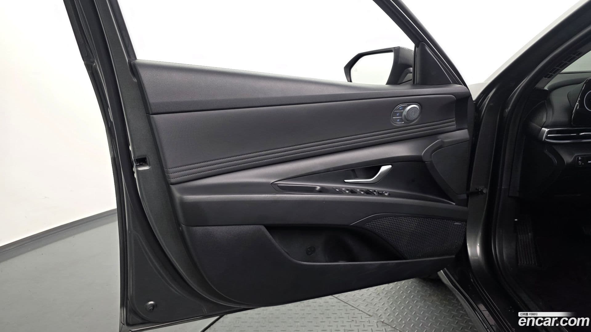 Main__Slider__Photo:AVANTE Hyundai 2023.2-23