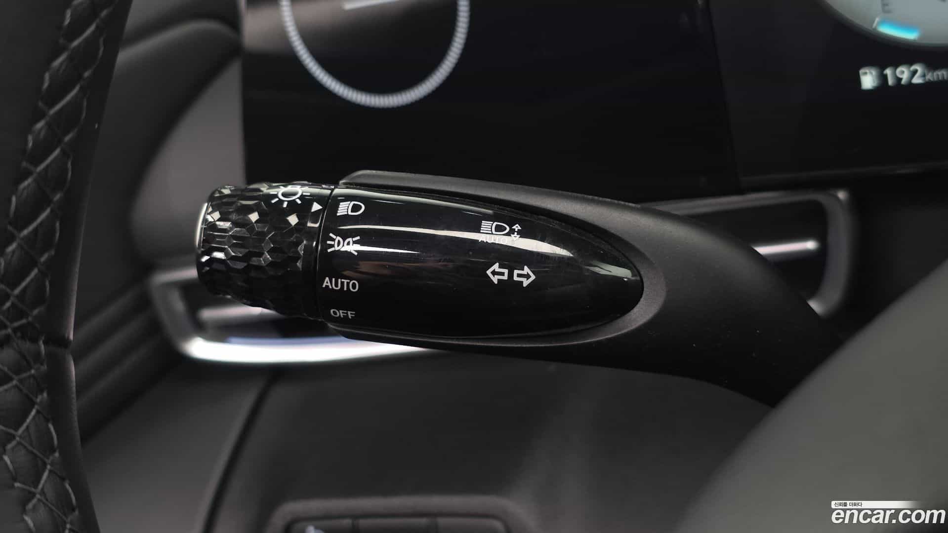 AVANTE Hyundai 2023.2-OPTION-041