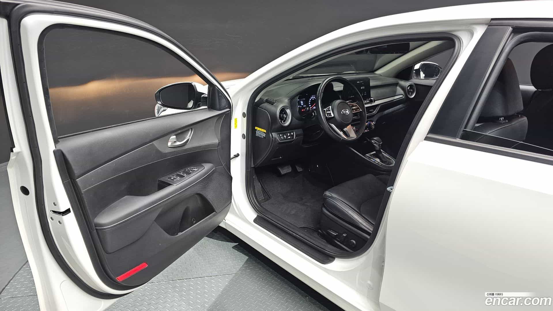 K3 Kia 2021.2-INNER-010