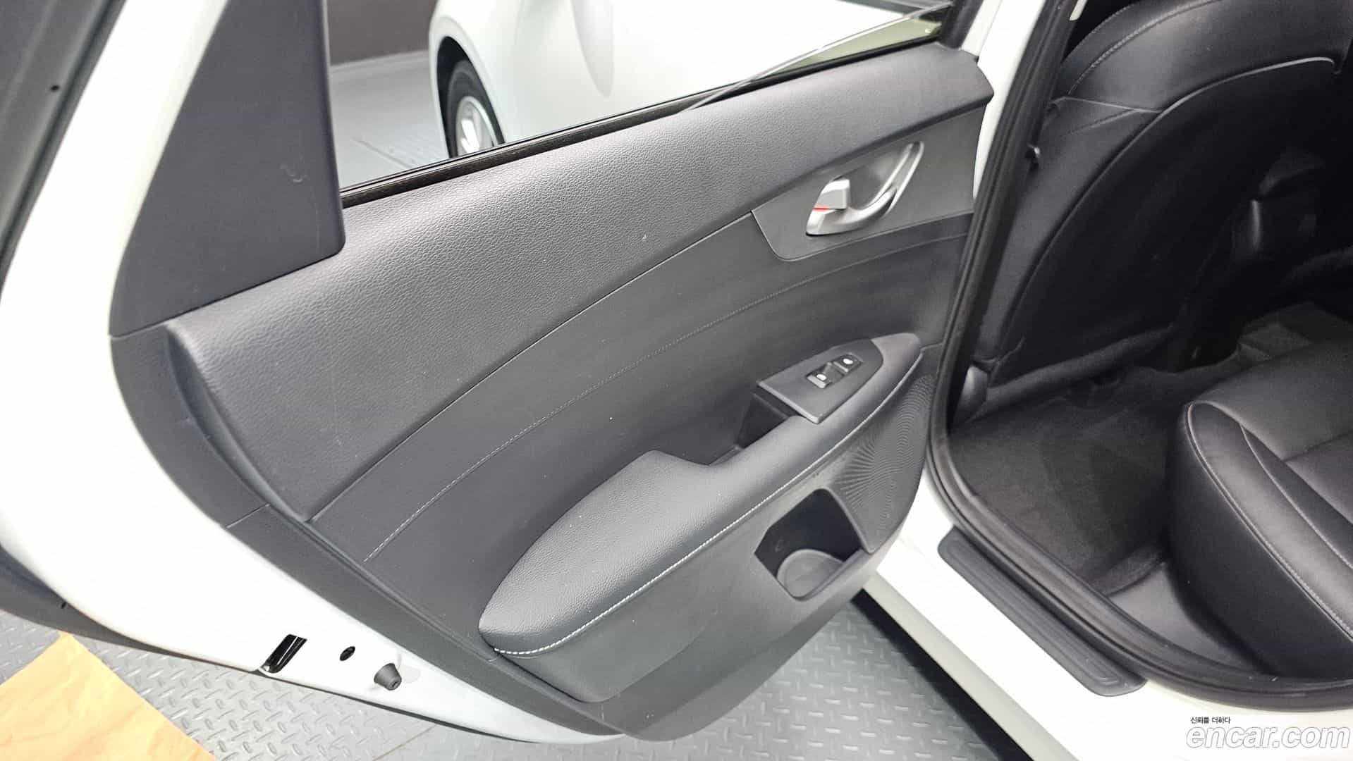 K3 Kia 2021.2-OPTION-040