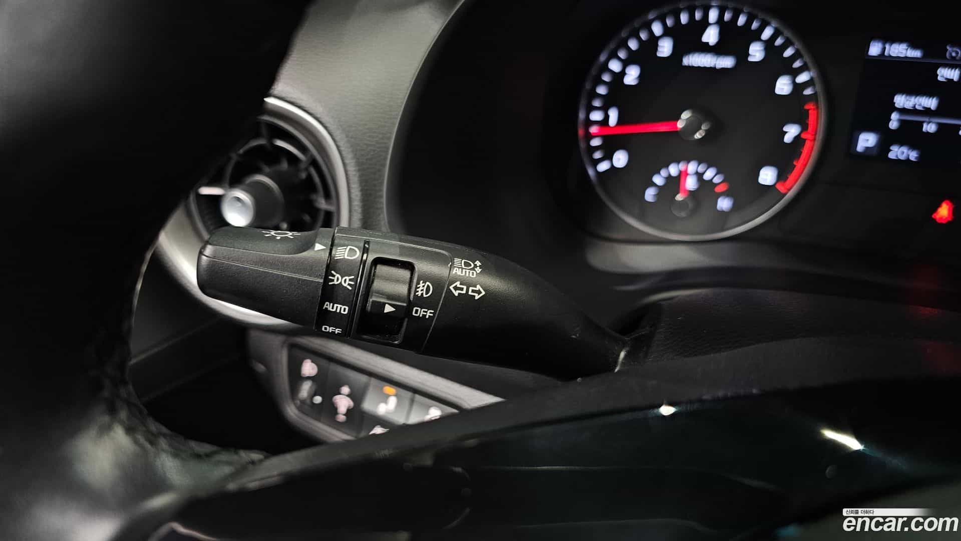 K3 Kia 2021.2-OPTION-044