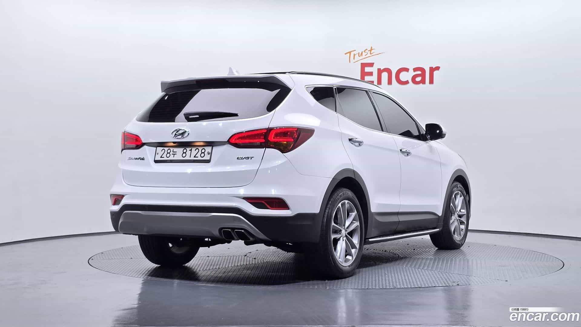 Santafe Hyundai 2017.0-OUTER-002