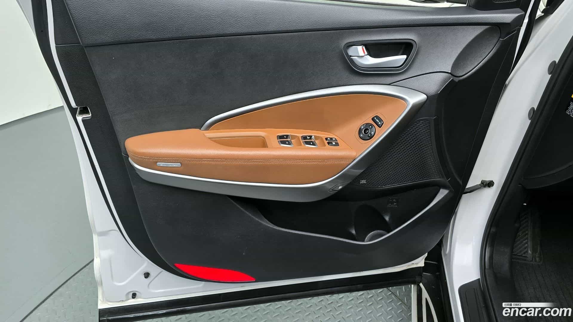 Santafe Hyundai 2017.0-INNER-034