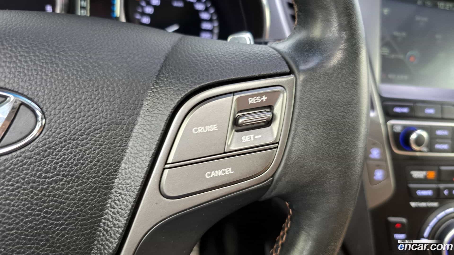 Santafe Hyundai 2017.0-OPTION-043