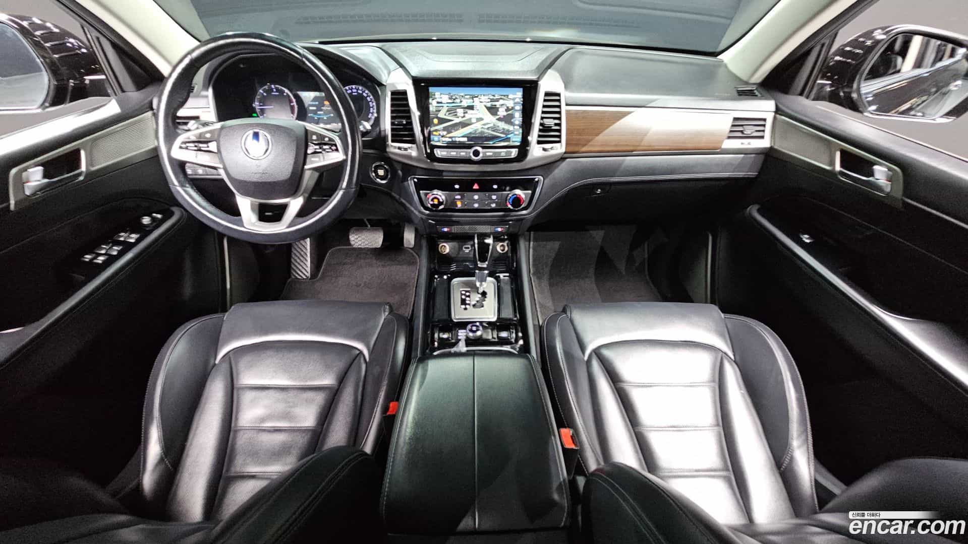 Rexton KG Mobility 2018.0-INNER-007