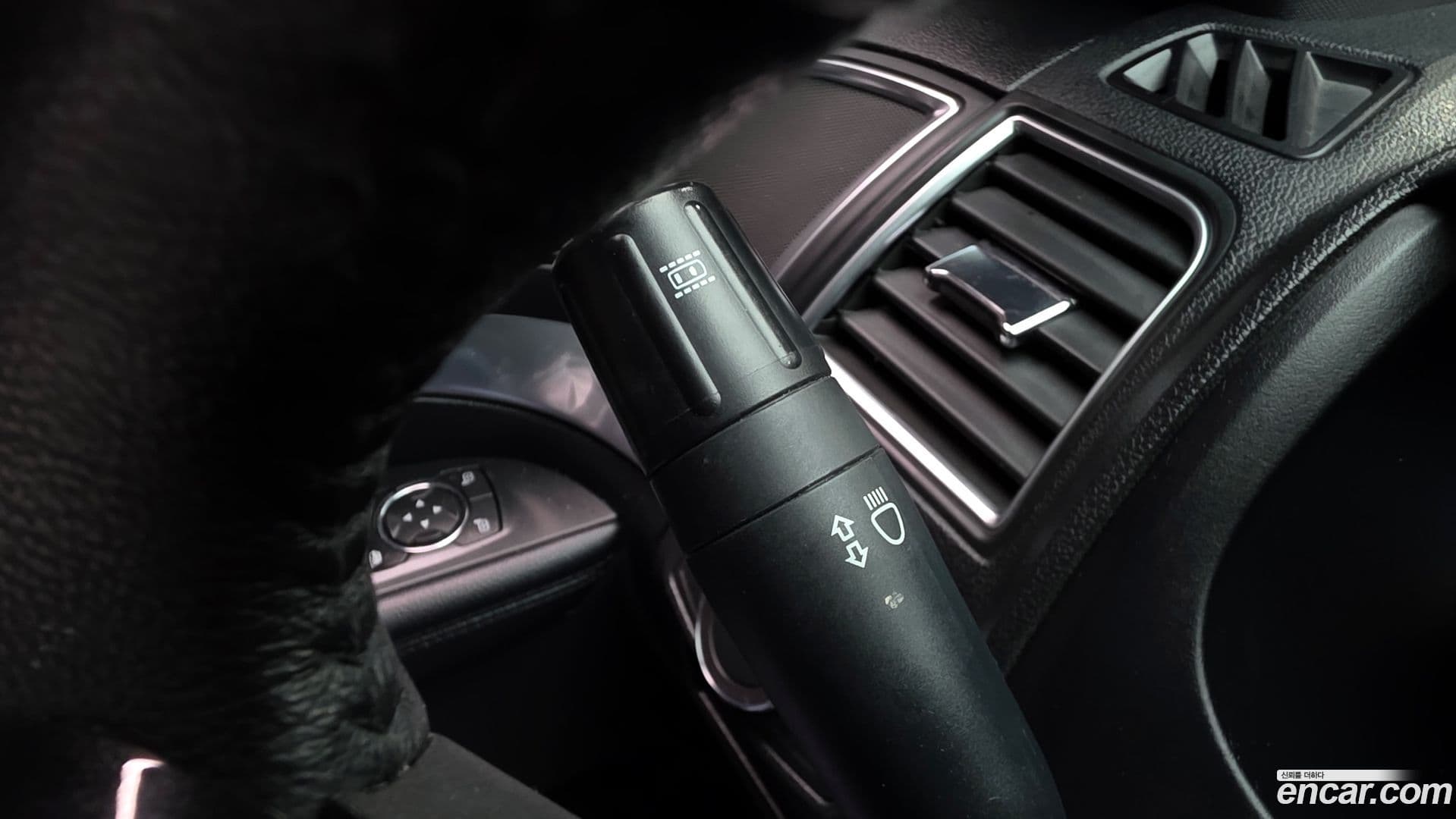 Main__Slider__Photo:Explorer Ford 2018.5-26