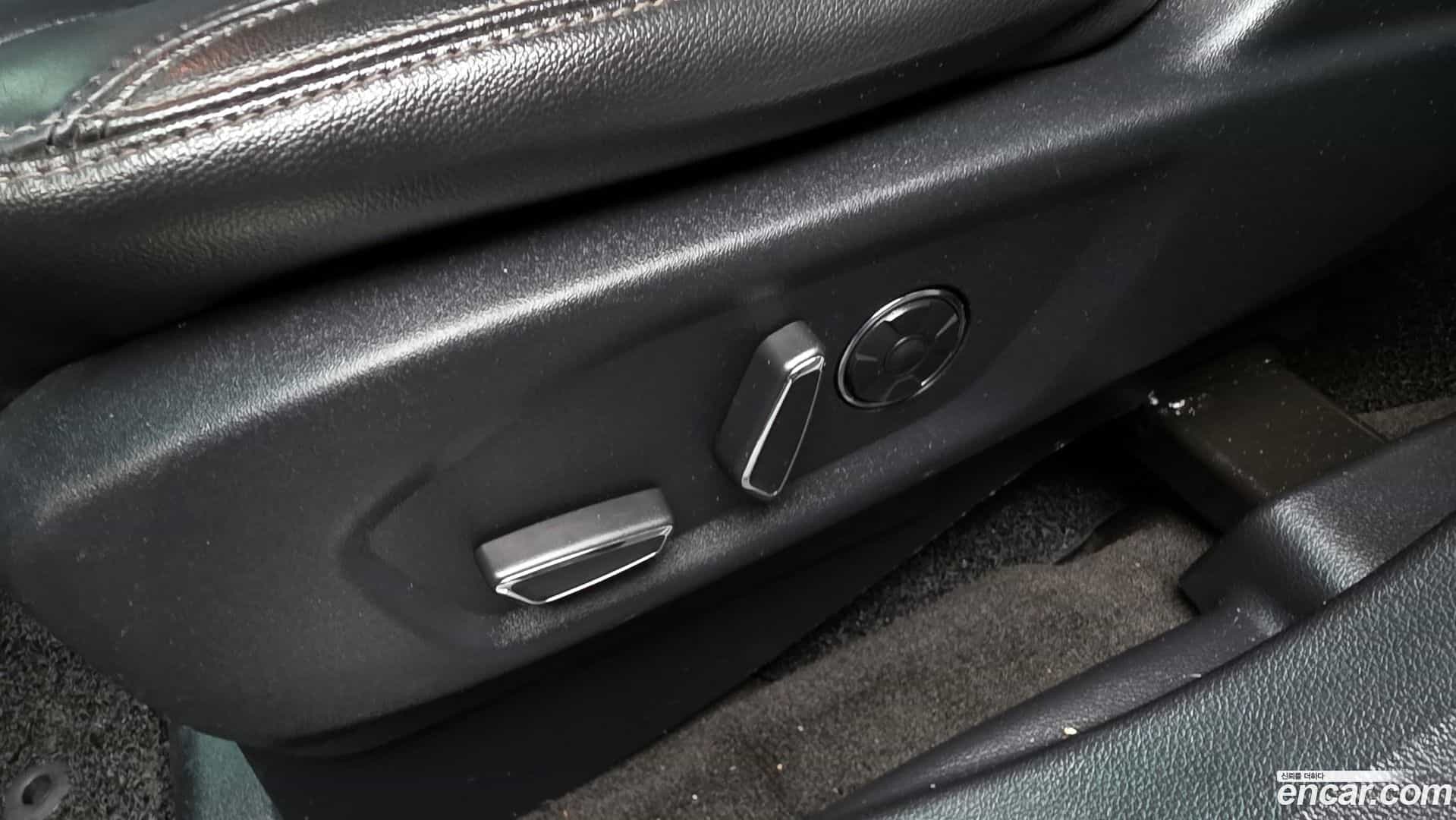 Explorer Ford 2018.5-OPTION-049