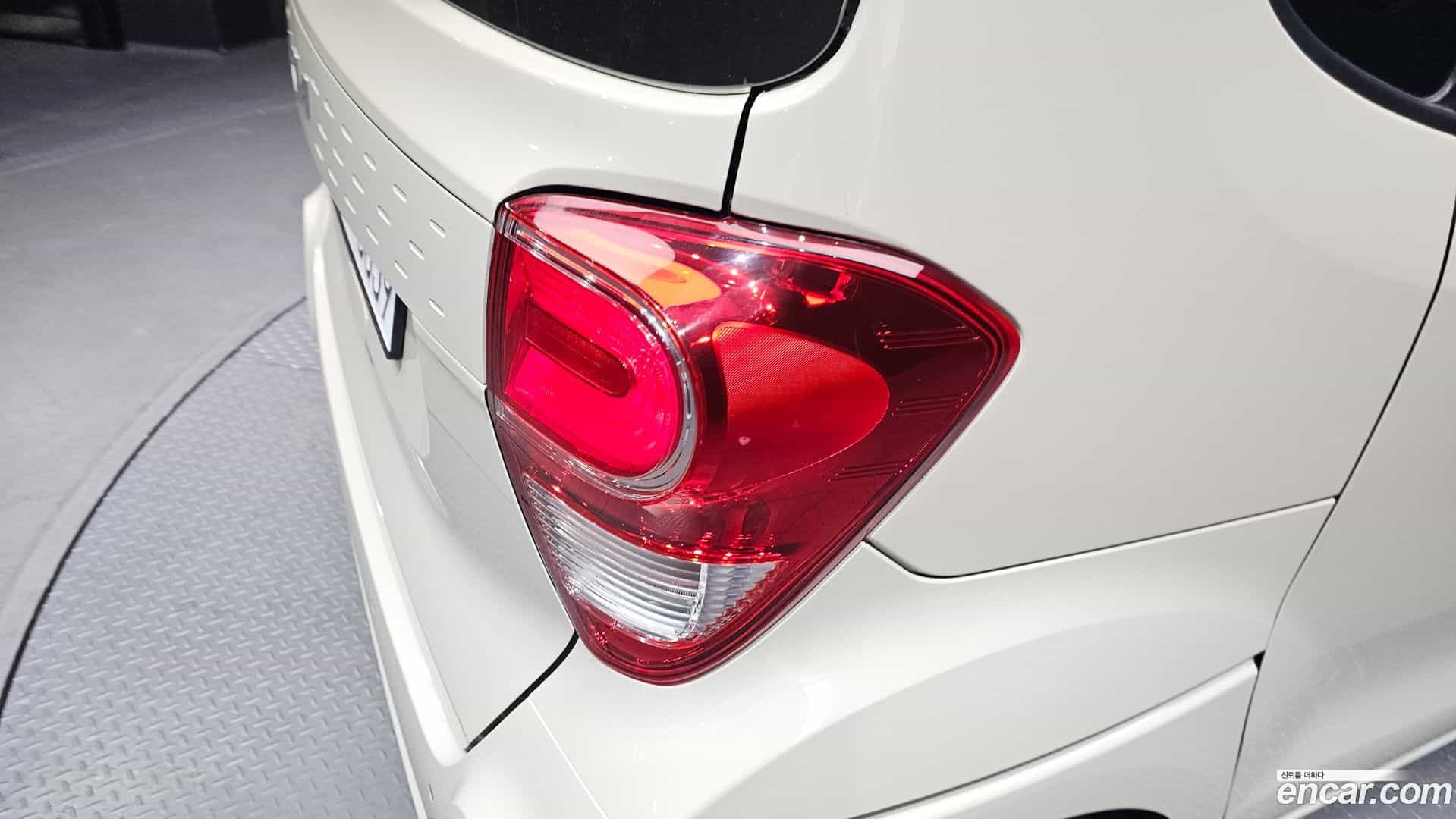RAY Kia 2022.2-OUTER-033