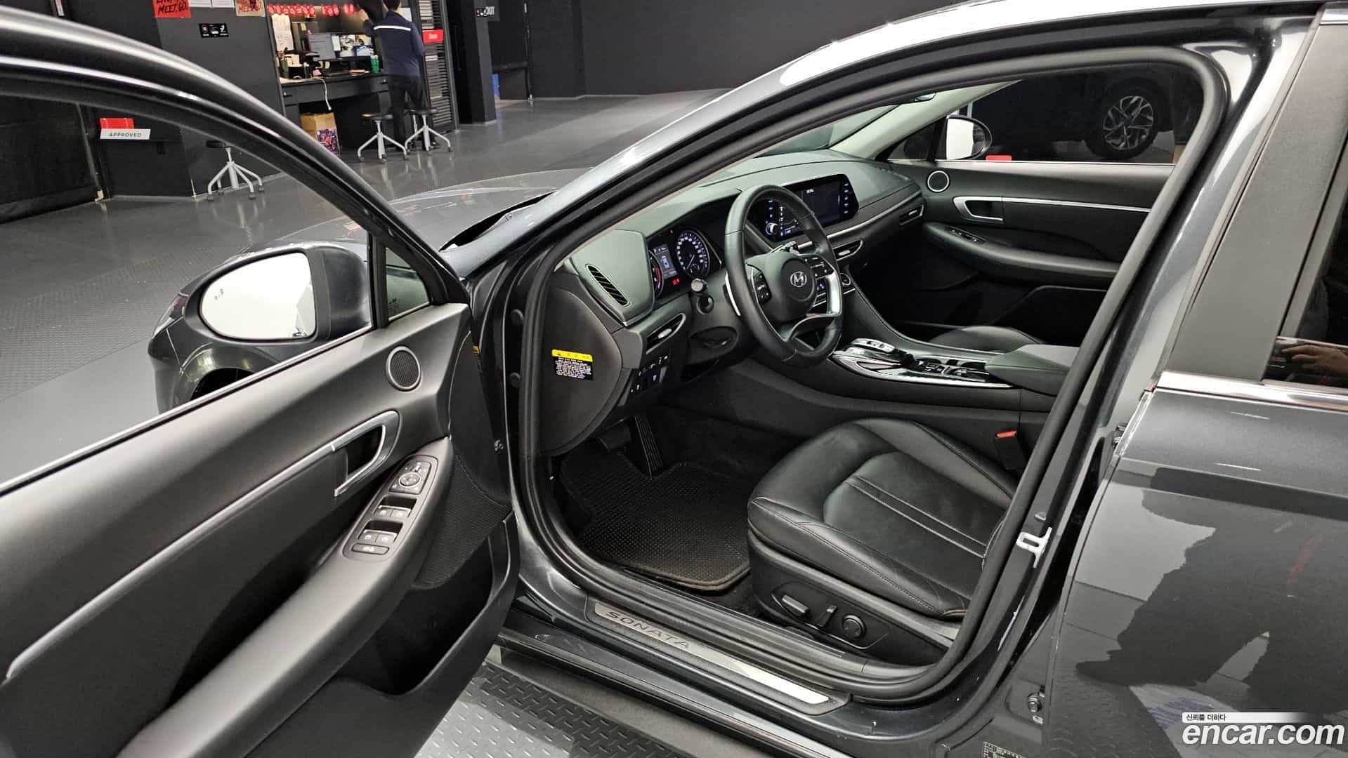 Sonata Hyundai 2019.6-INNER-010