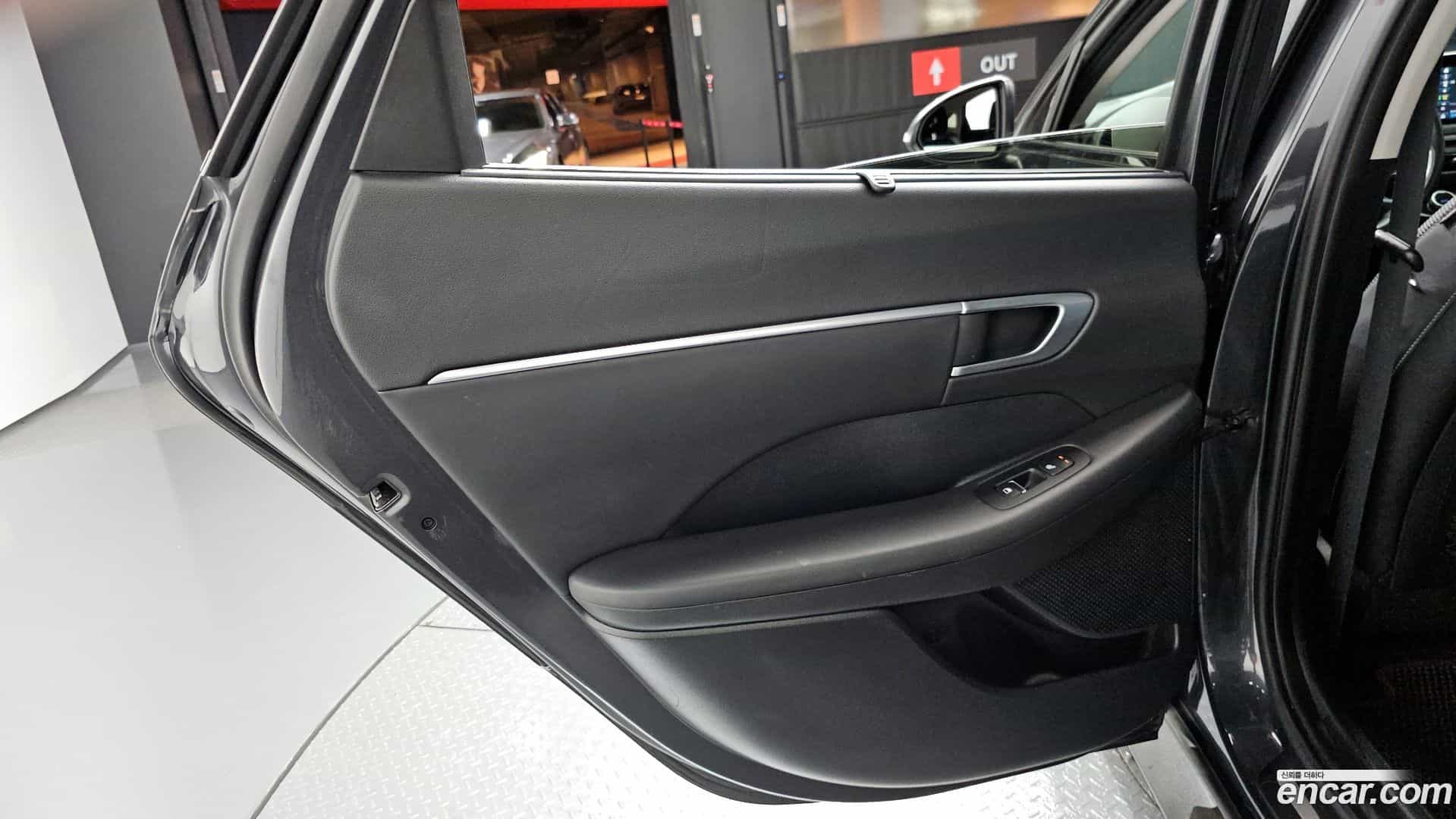 Sonata Hyundai 2019.6-INNER-035