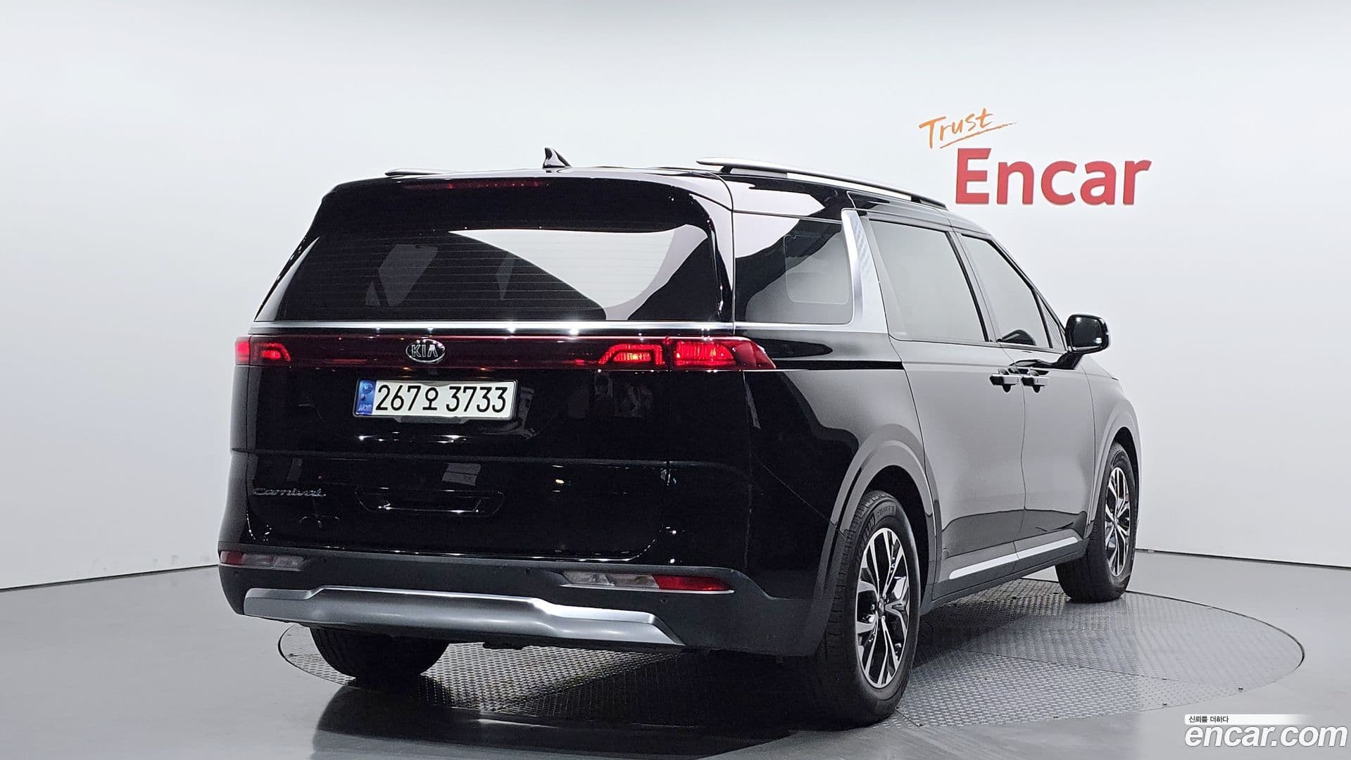 Main__Slider__Photo:Canival Kia 2020.11-1
