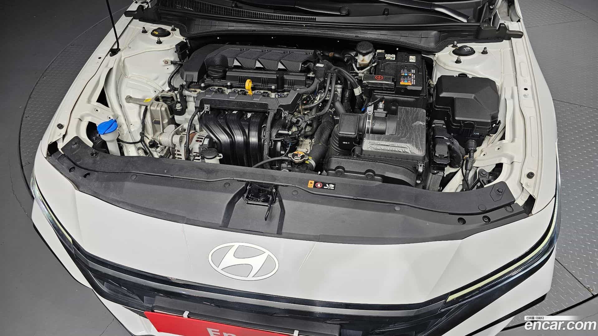AVANTE Hyundai 2023.6-OUTER-006