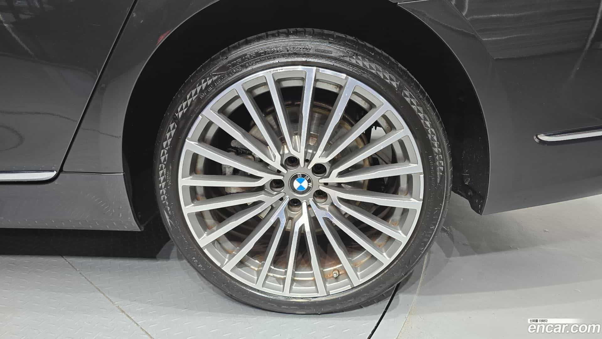7-Series BMW 2020.9-OPTION-041
