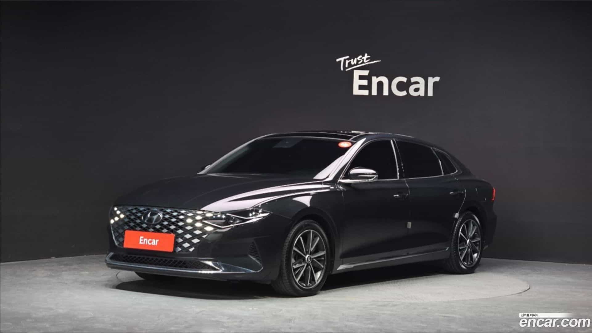 Grandeur Hyundai 2021.1-OUTER-001