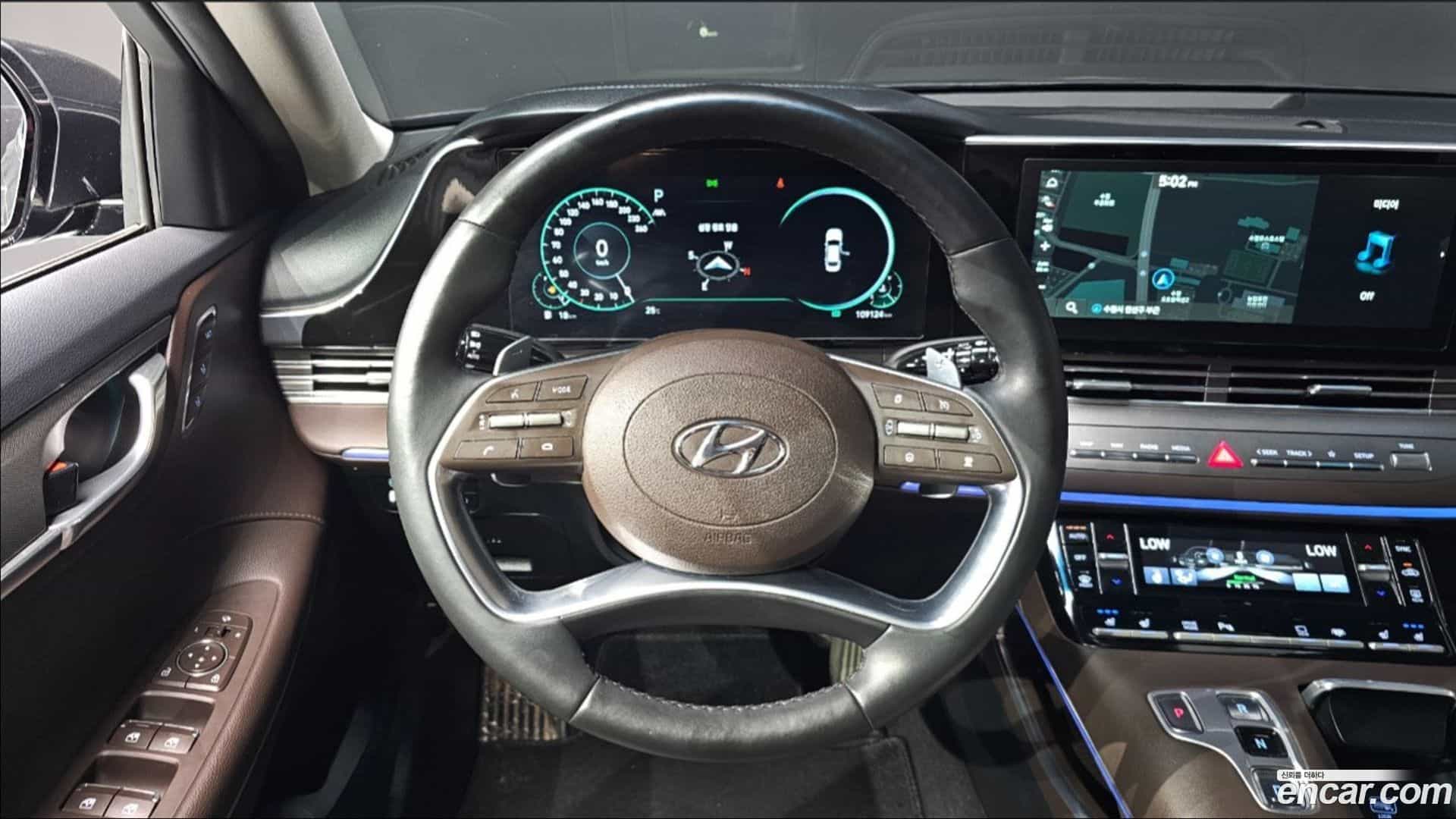 Grandeur Hyundai 2021.1-OPTION-016