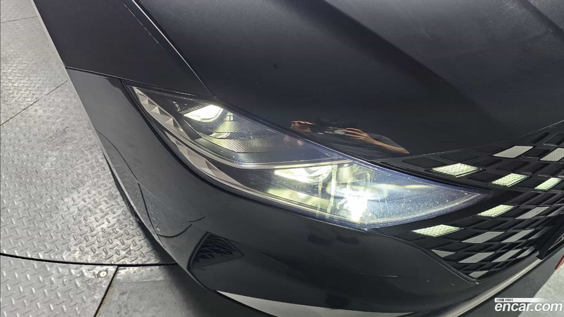 Grandeur Hyundai 2021.1-OUTER-032