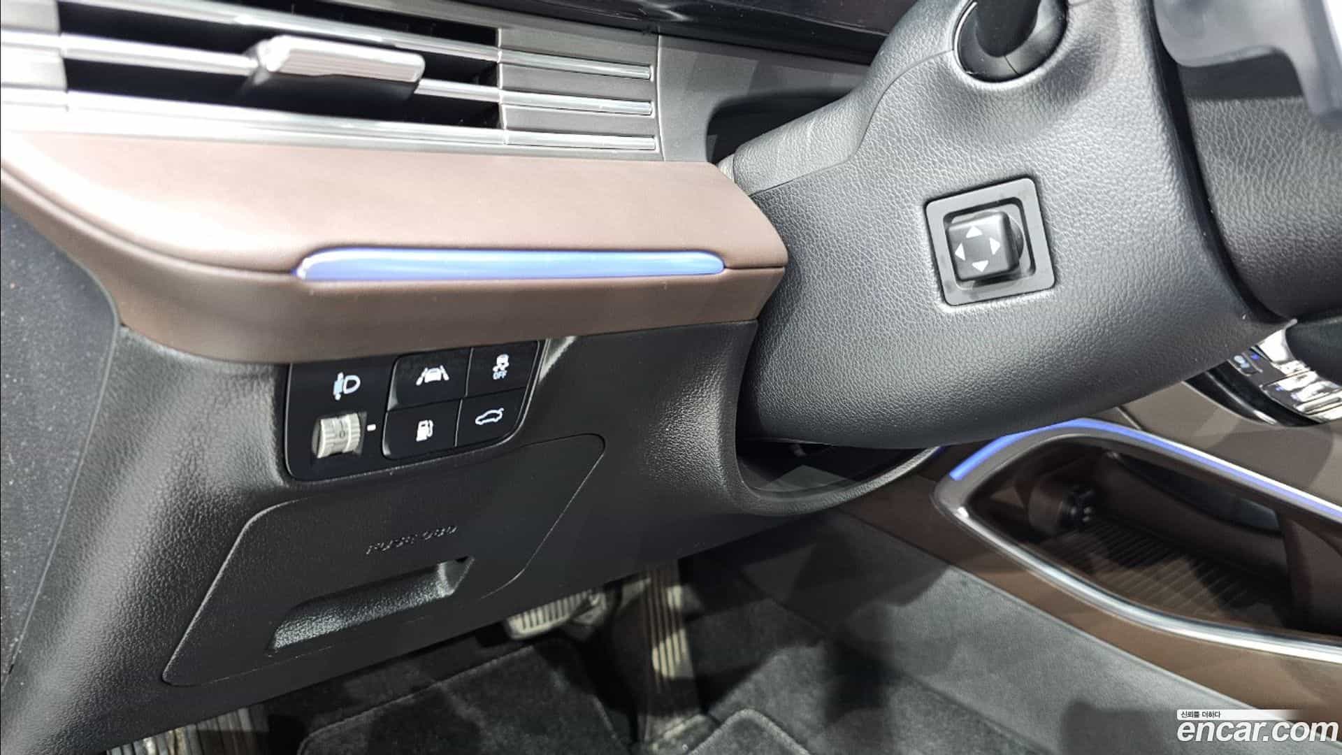 Grandeur Hyundai 2021.1-OPTION-040