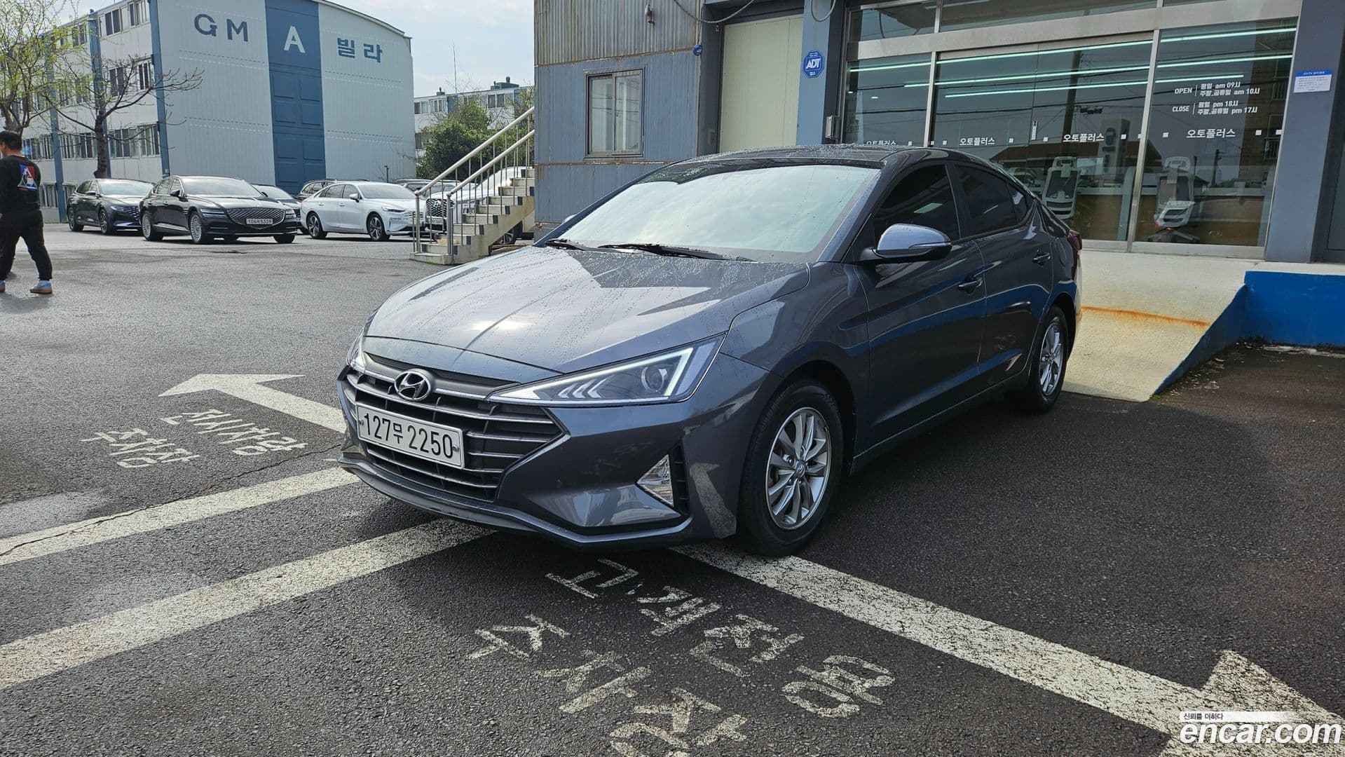 Main__Slider__Photo:AVANTE Hyundai 2019.8-0