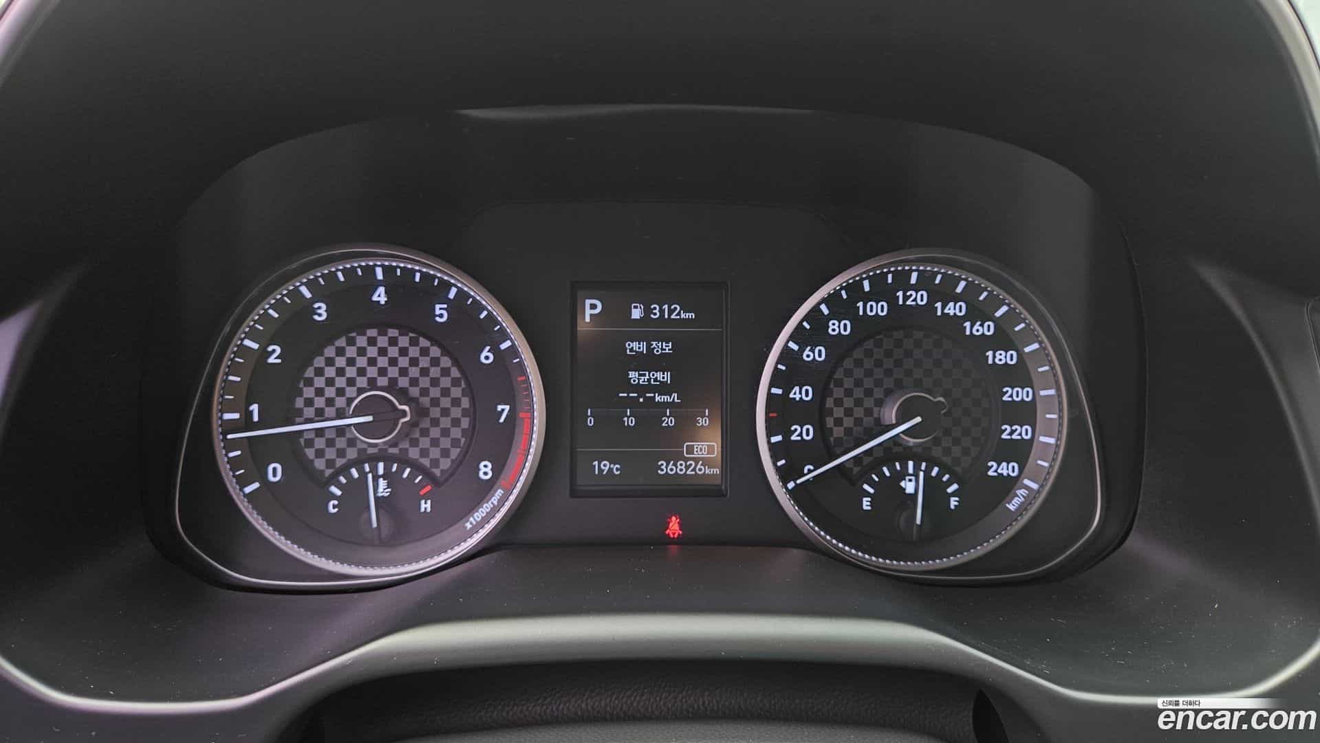 AVANTE Hyundai 2019.8-OPTION-015