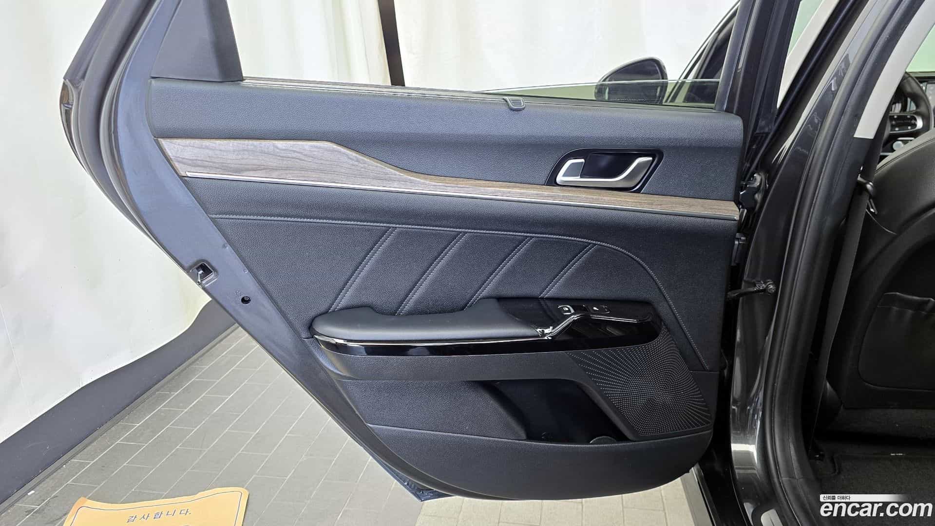 K5 Kia 2020.2-INNER-035