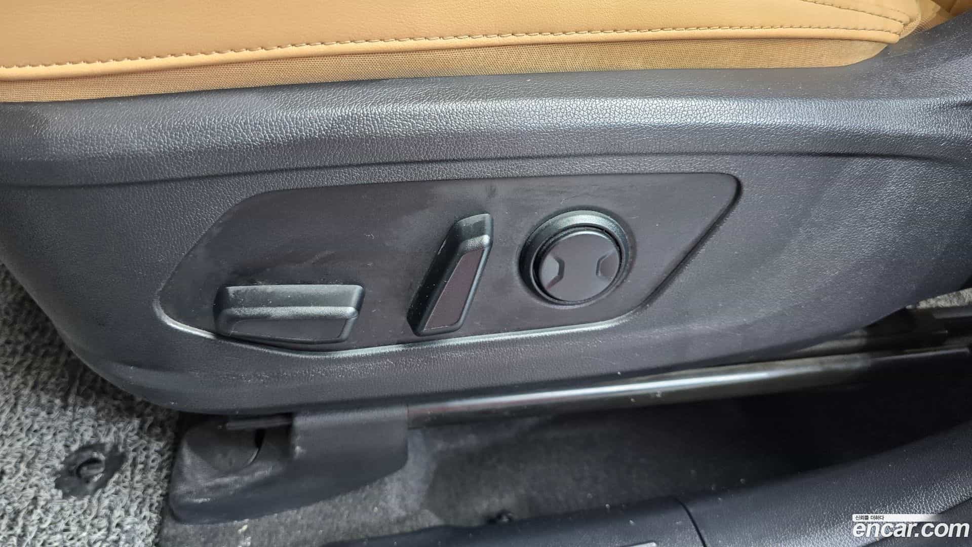 Sorento Kia 2021.7-OPTION-044